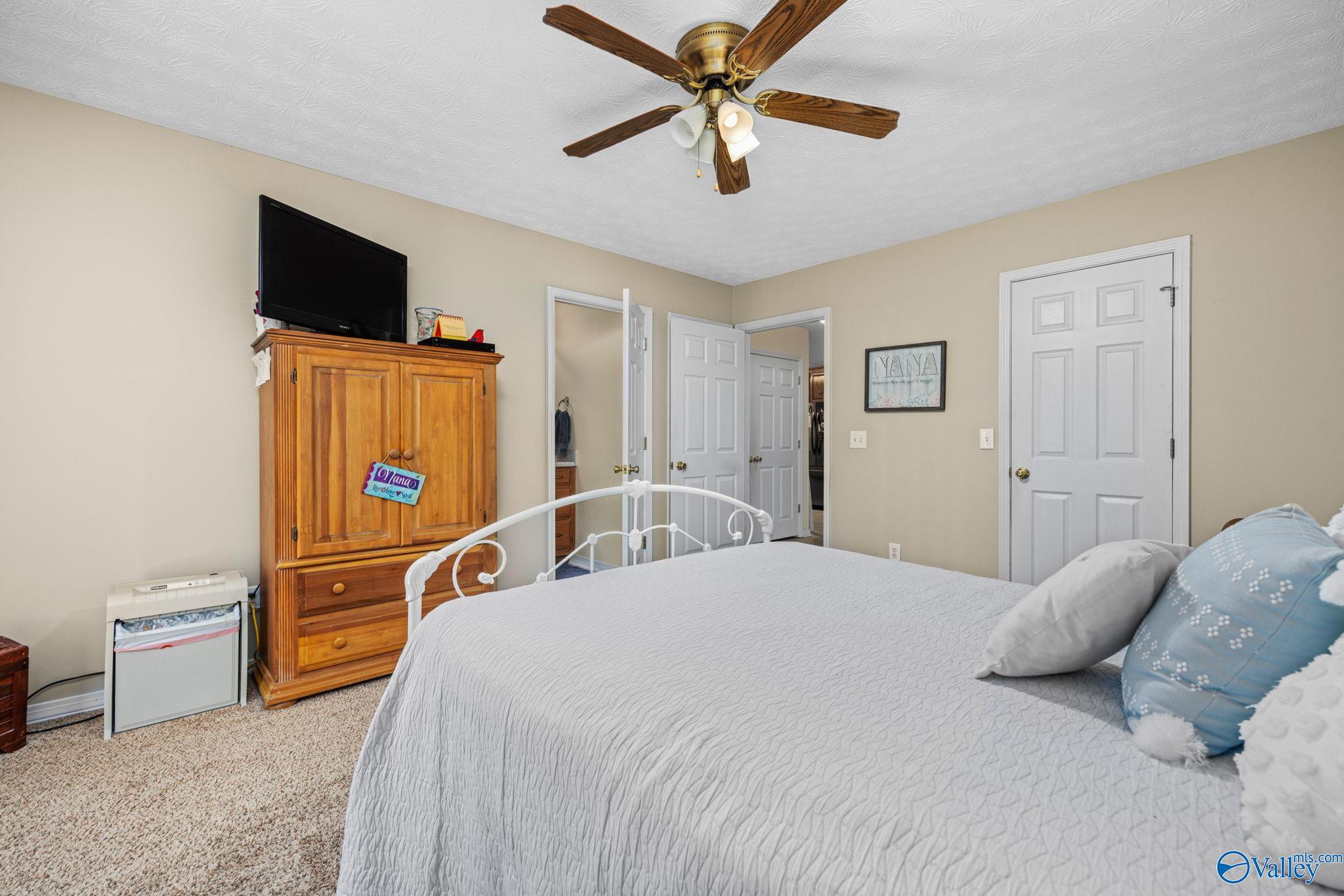 946 Section Line Road, Hanceville, Alabama image 8