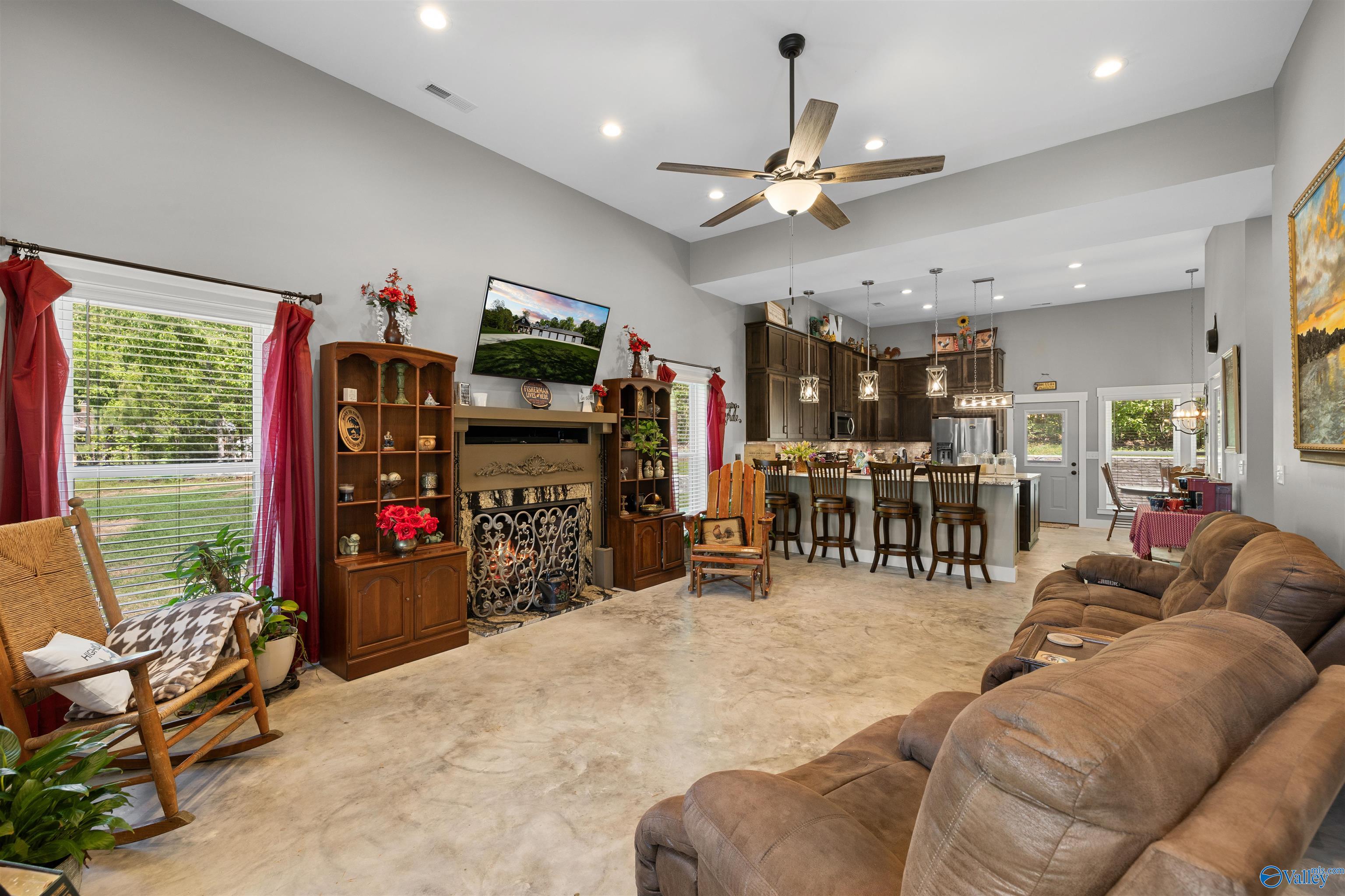 1299 Lakeshore Drive, Oneonta, Alabama image 11