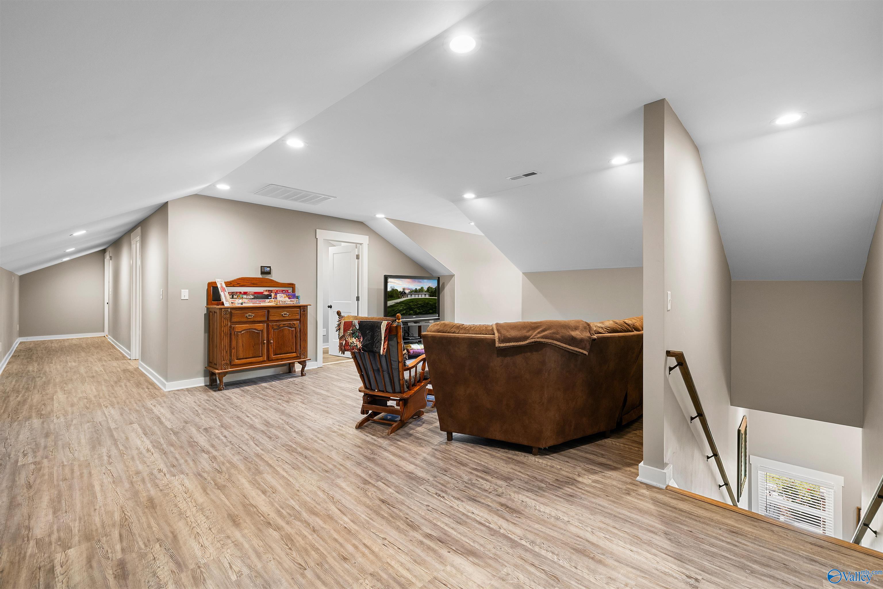 1299 Lakeshore Drive, Oneonta, Alabama image 28
