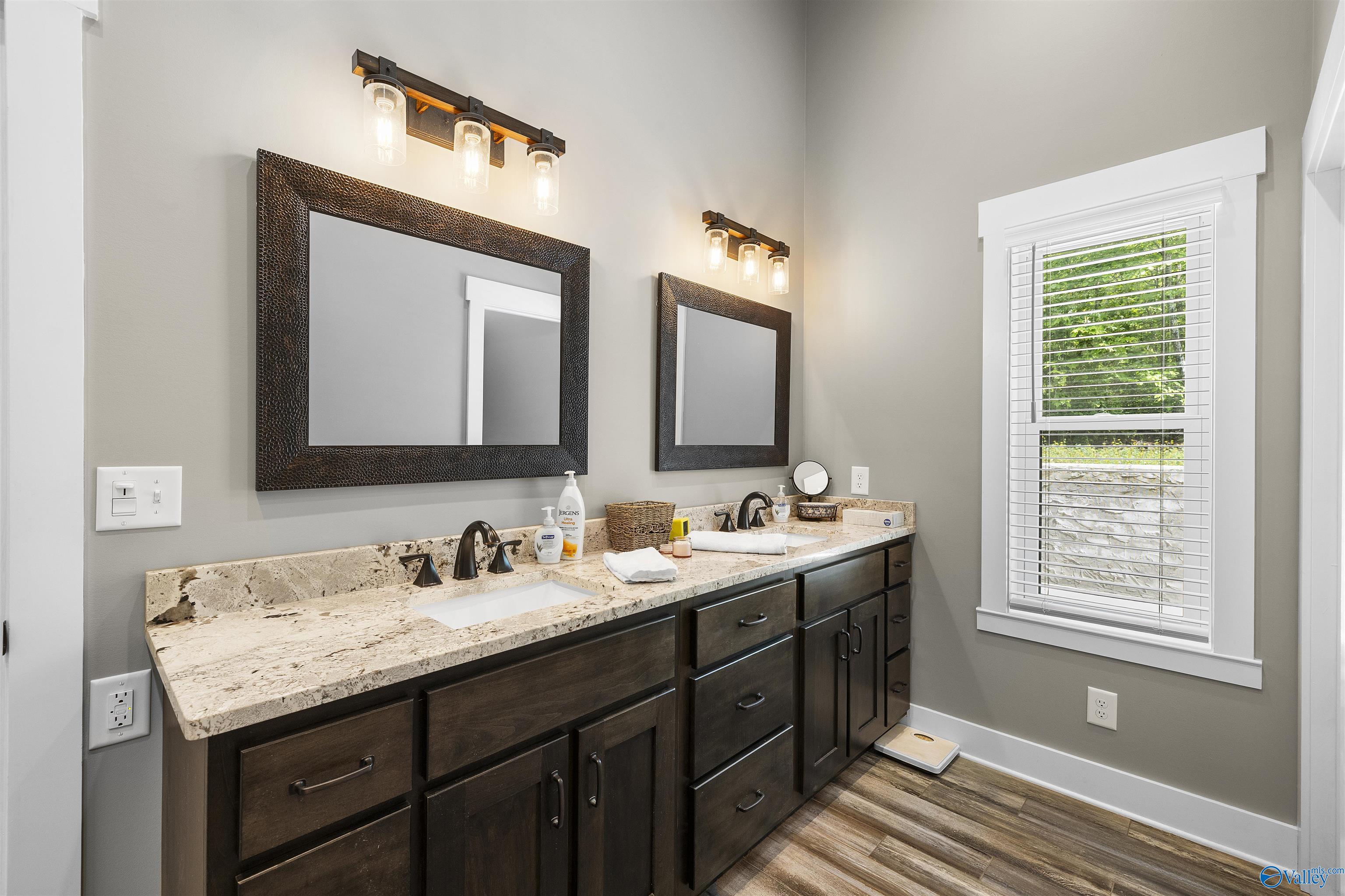 1299 Lakeshore Drive, Oneonta, Alabama image 24