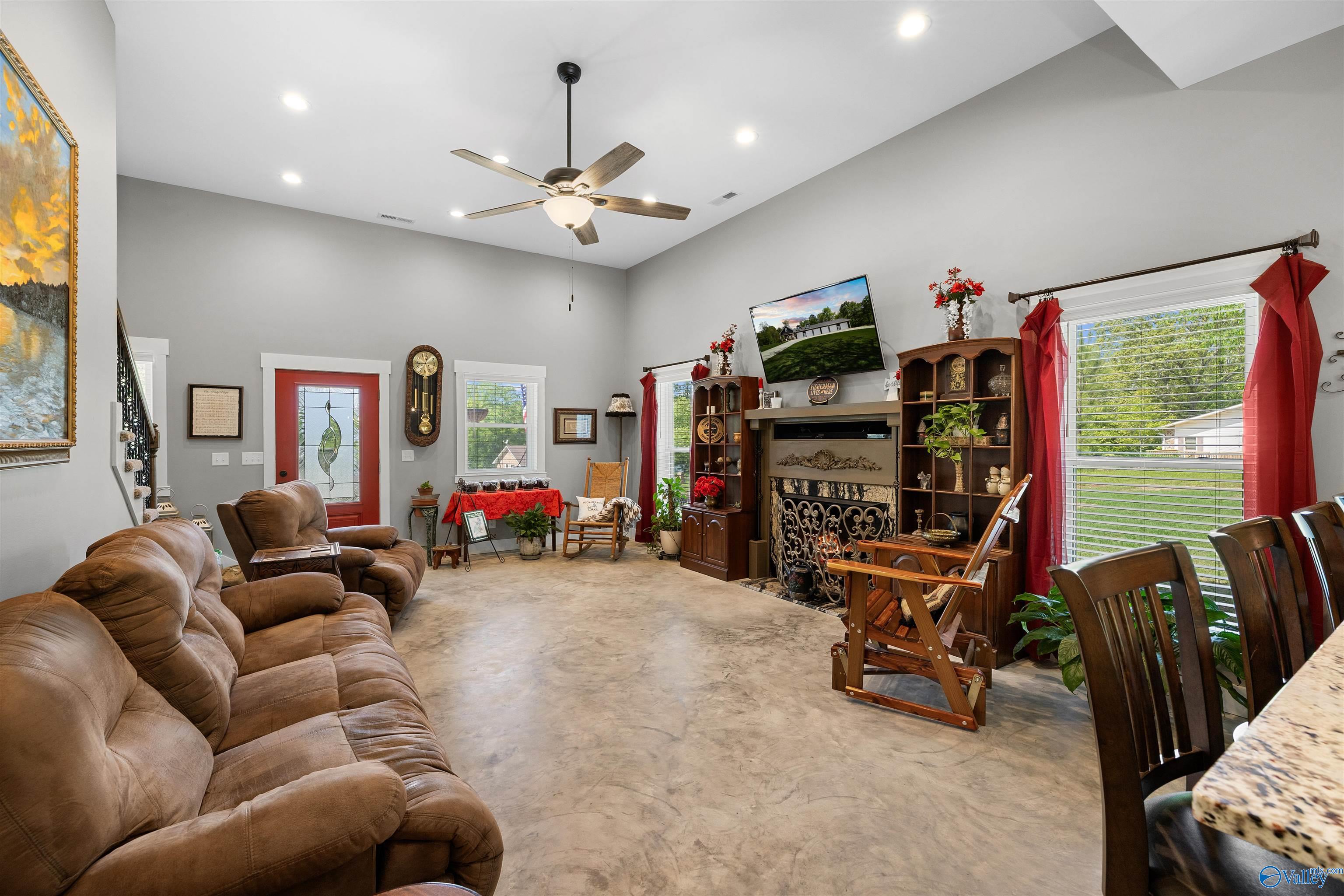 1299 Lakeshore Drive, Oneonta, Alabama image 13