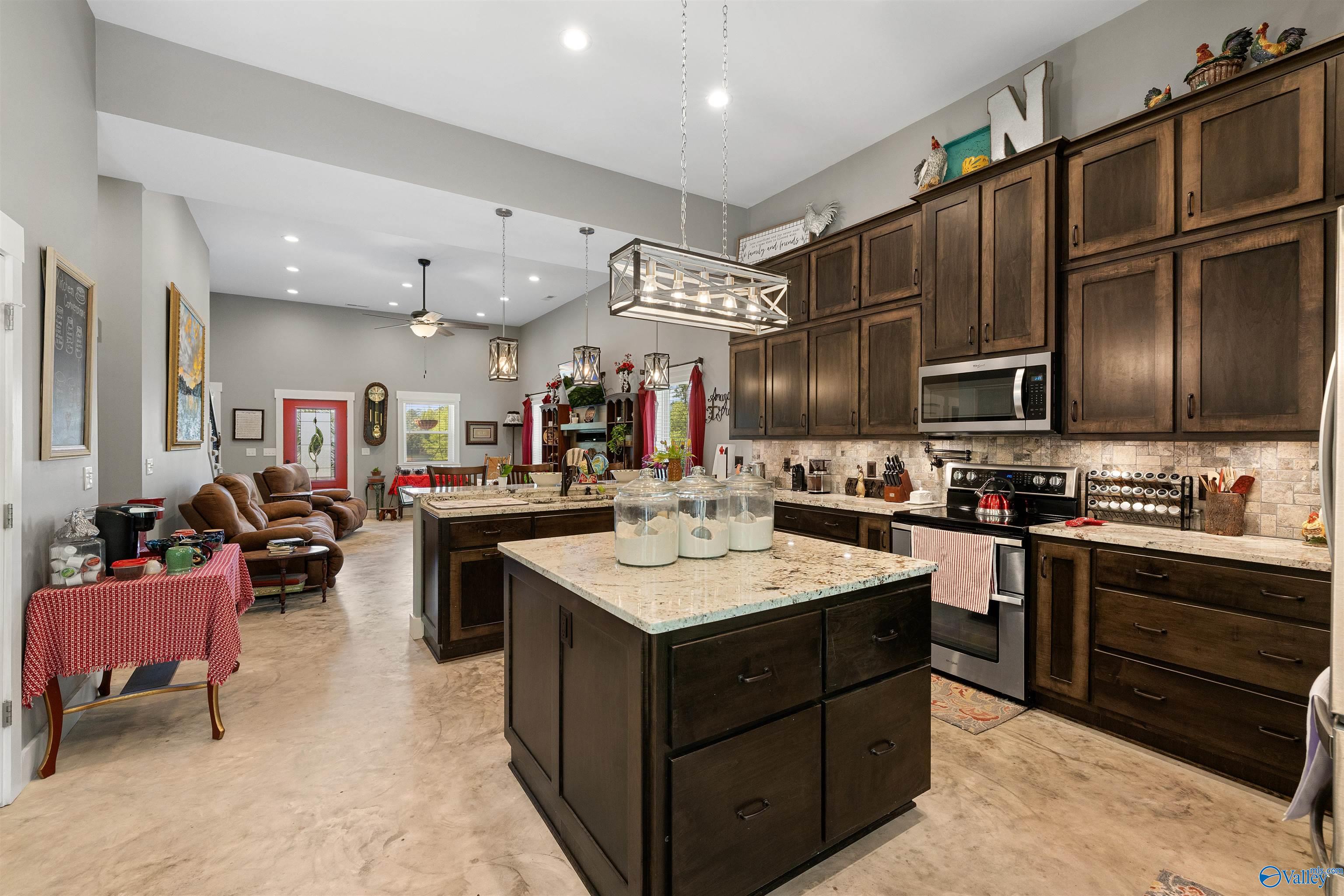 1299 Lakeshore Drive, Oneonta, Alabama image 18
