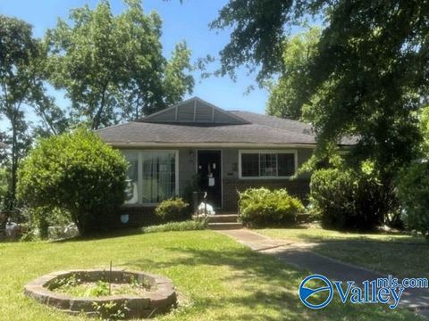 Homes For Sale - 1045 50th Street<br/> Jefferson County, Birmingham, AL 35208