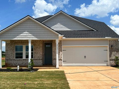 Homes For Sale - 29197 Otley Court<br/> Limestone County, Harvest, AL 35749