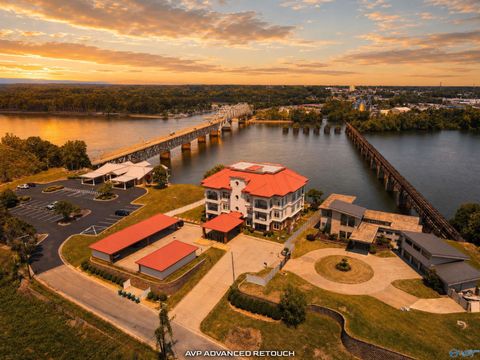Condo For Sale - 2210 Ashe Boulevard #2<br/> Sheffield, AL 35660