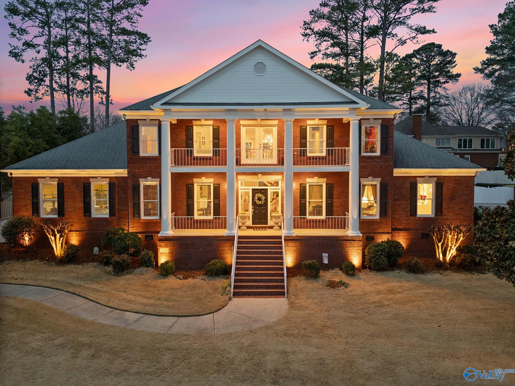 2808 Castle Pines Circle, Owens Cross Roads, Alabama image 1