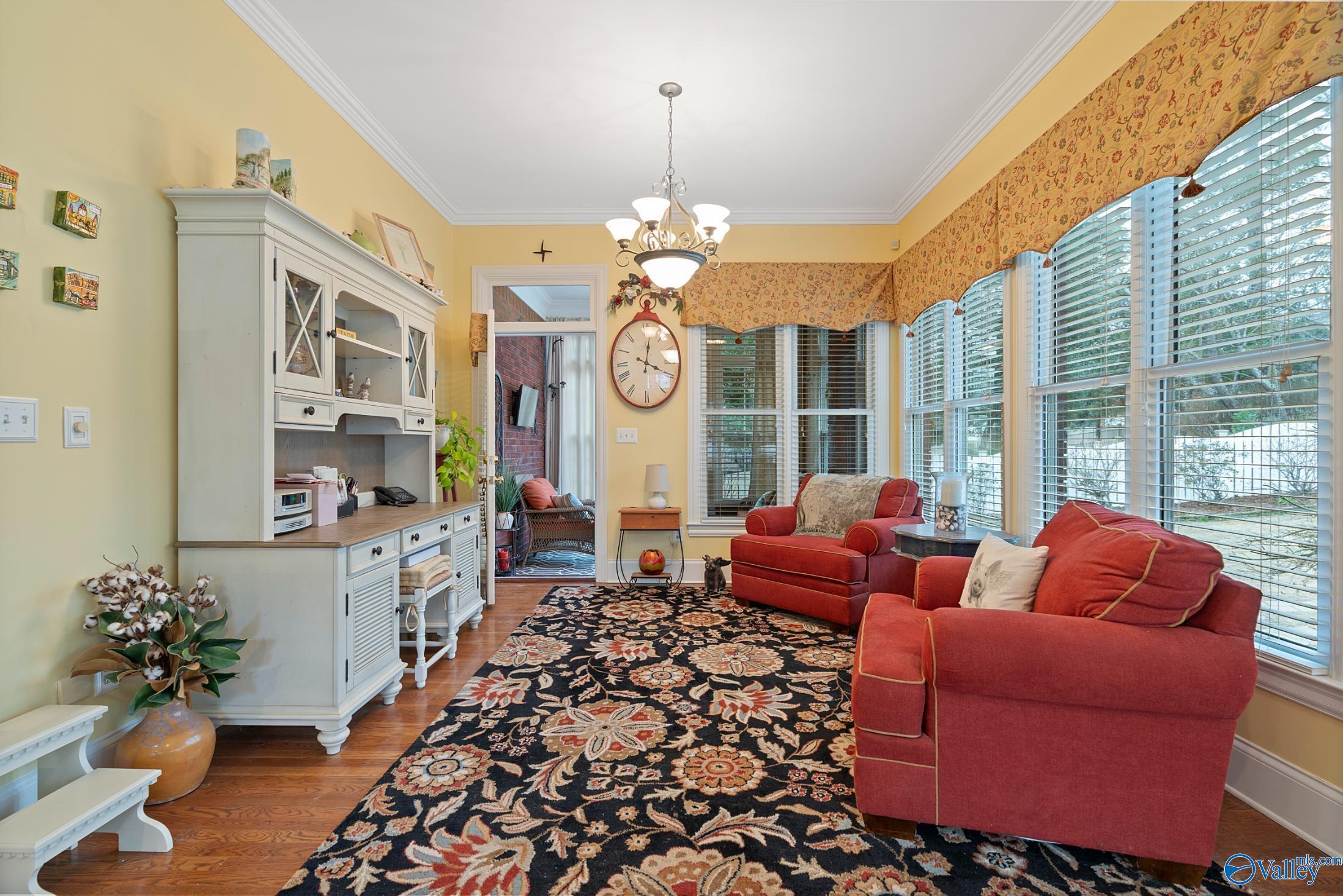 2808 Castle Pines Circle, Owens Cross Roads, Alabama image 17