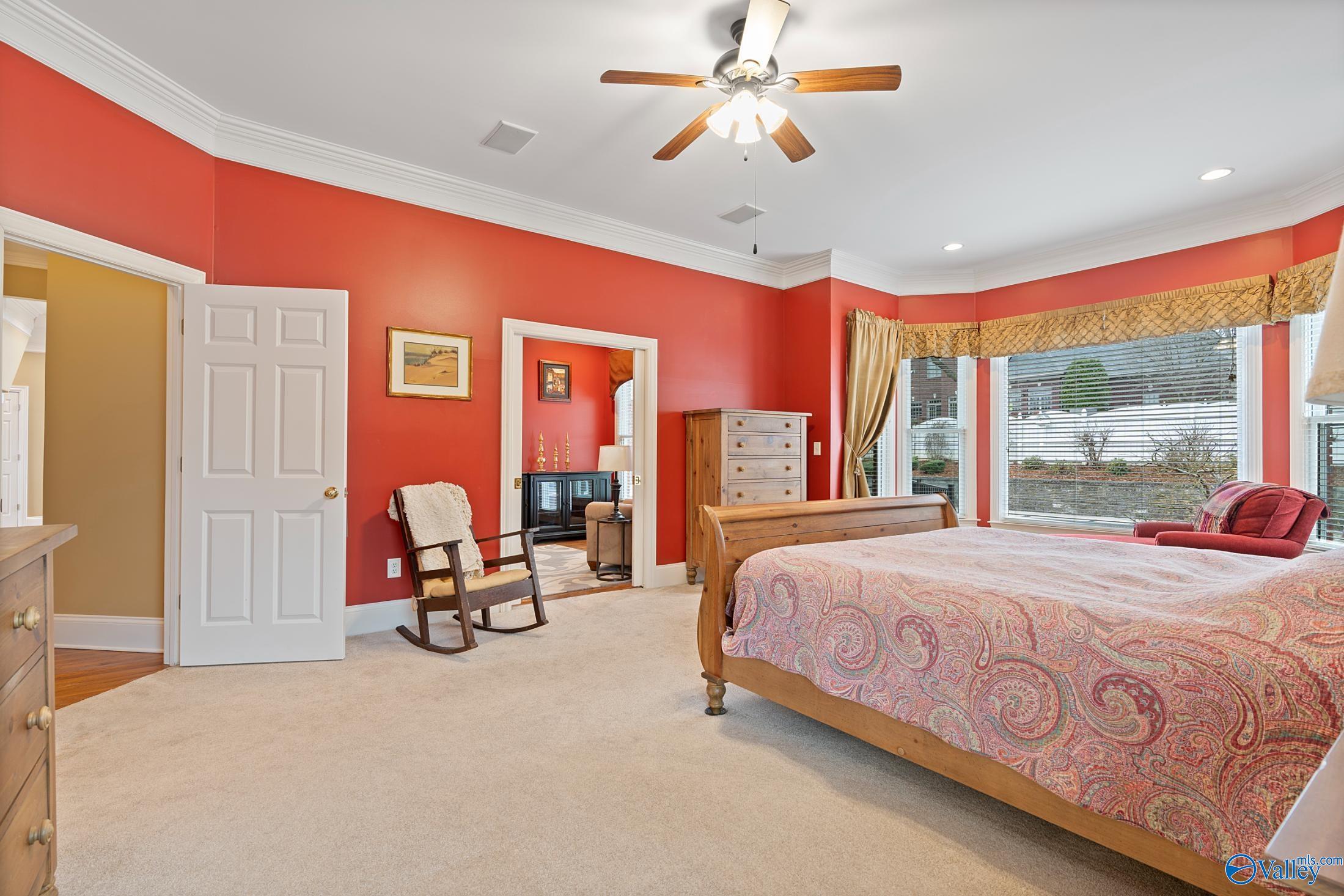 2808 Castle Pines Circle, Owens Cross Roads, Alabama image 21