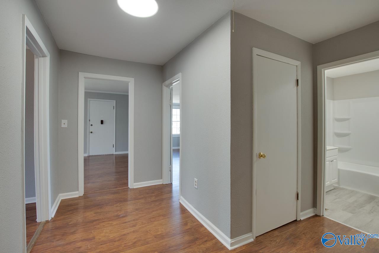 1411 Beech Street, Decatur, Alabama image 27