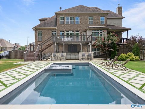 Homes For Sale - 146 Forest Ridge Drive<br/> Huntsville, AL 35806