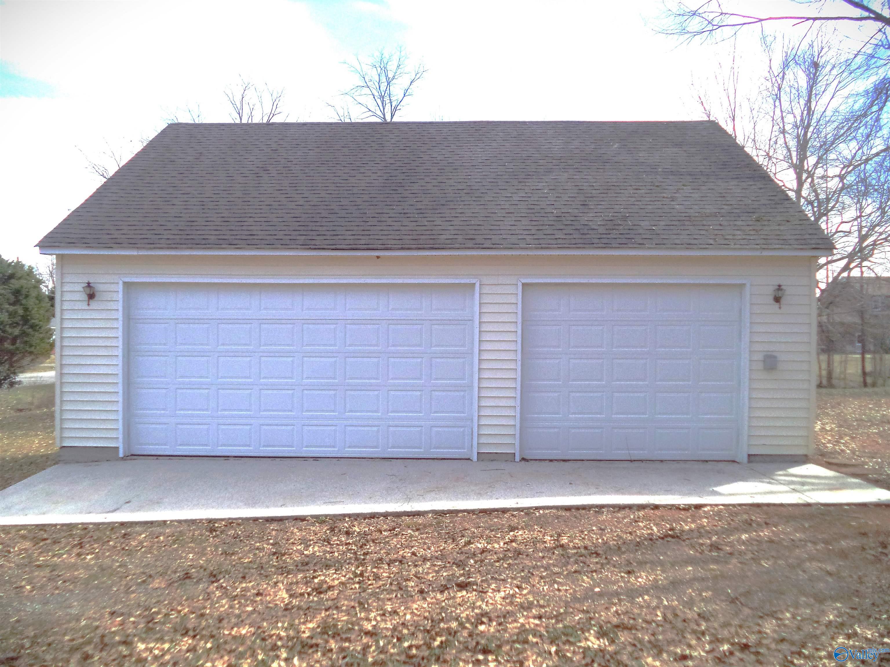 100 Lindsey Lane, Hazel Green, Alabama image 3