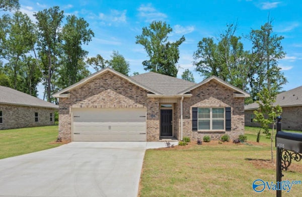 14335 LANNISTER LN, ATHENS, AL 35613 - Image c8c6c75c4815e88491e03dd9a52c85e2/272059776