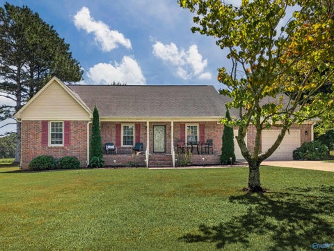 Homes For Sale - 4023 Belle Orchard Drive<br/> Lincoln County, Fayetteville, TN 37334