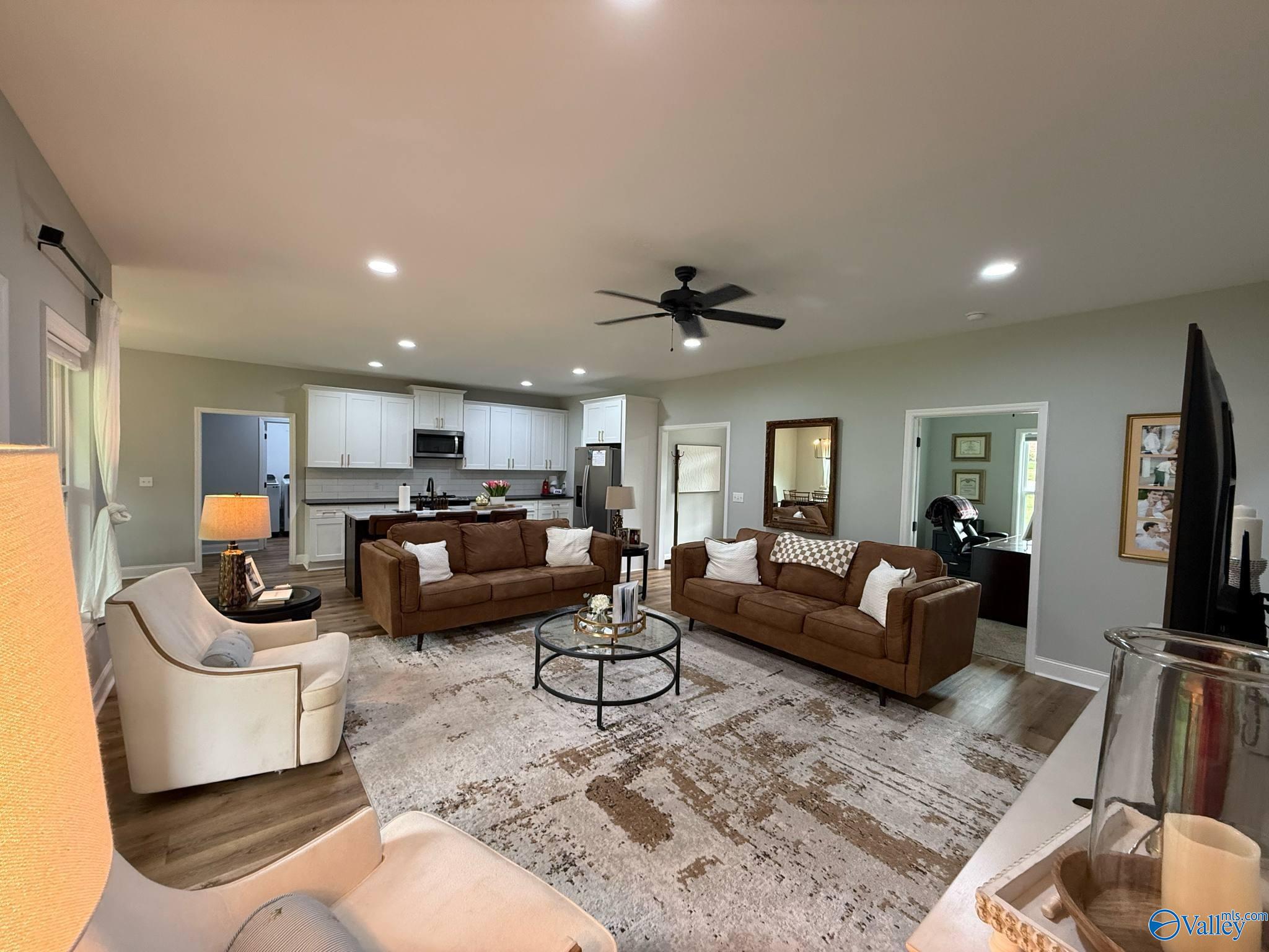 631 Crestman Dr, Arab, Alabama image 11