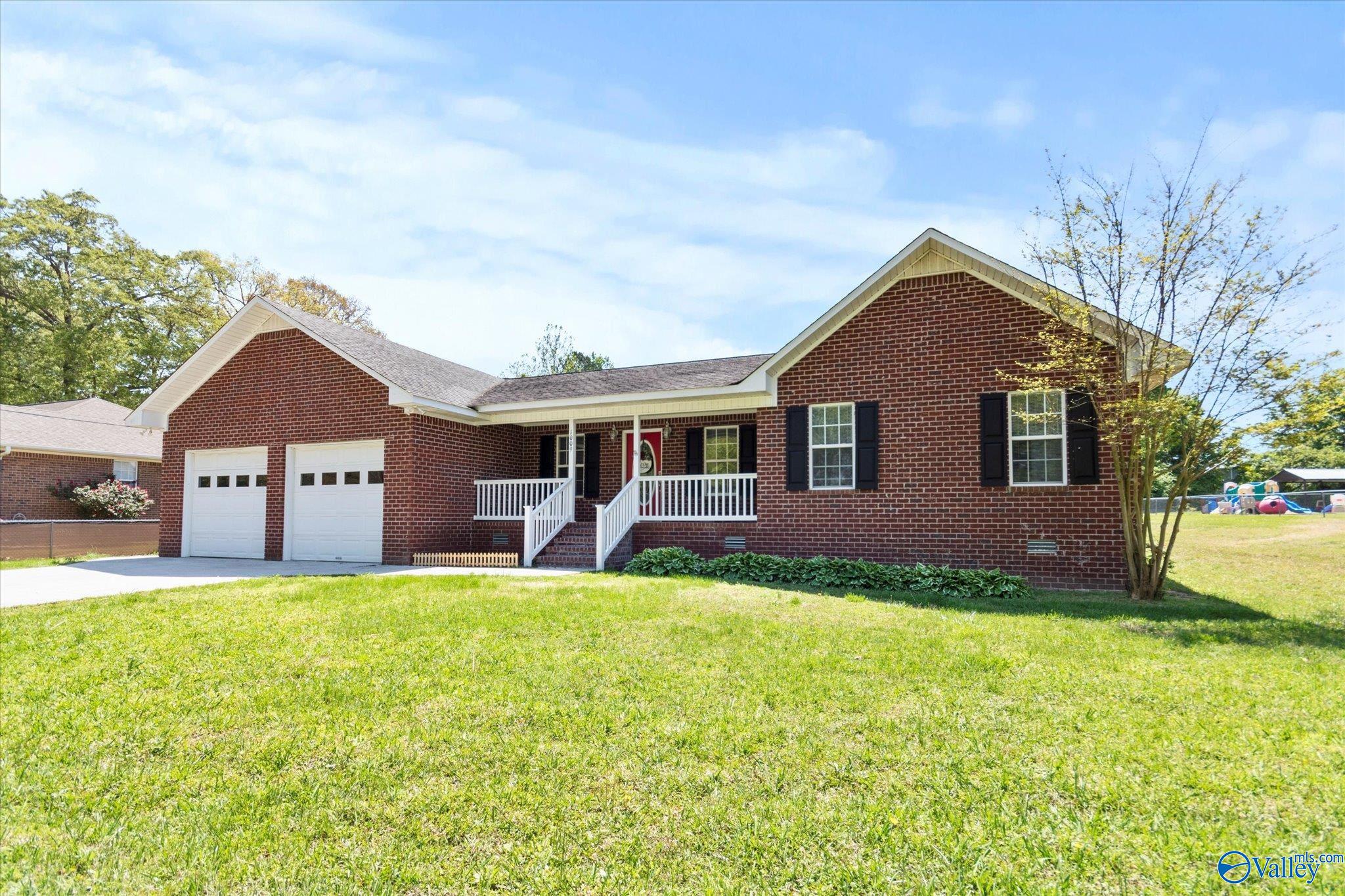 1009 Bruce Road, Boaz, Alabama image 3