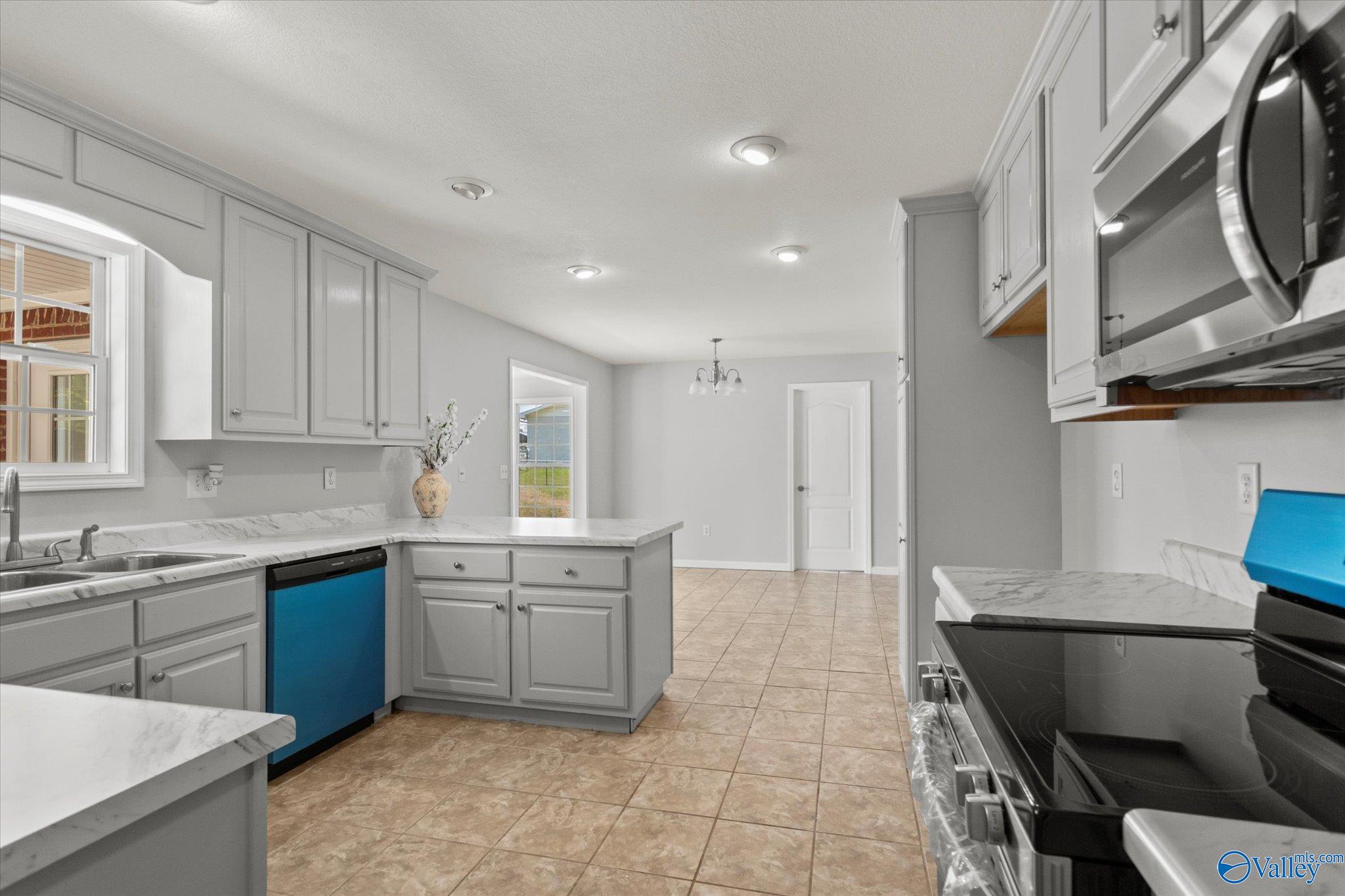 1009 Bruce Road, Boaz, Alabama image 14