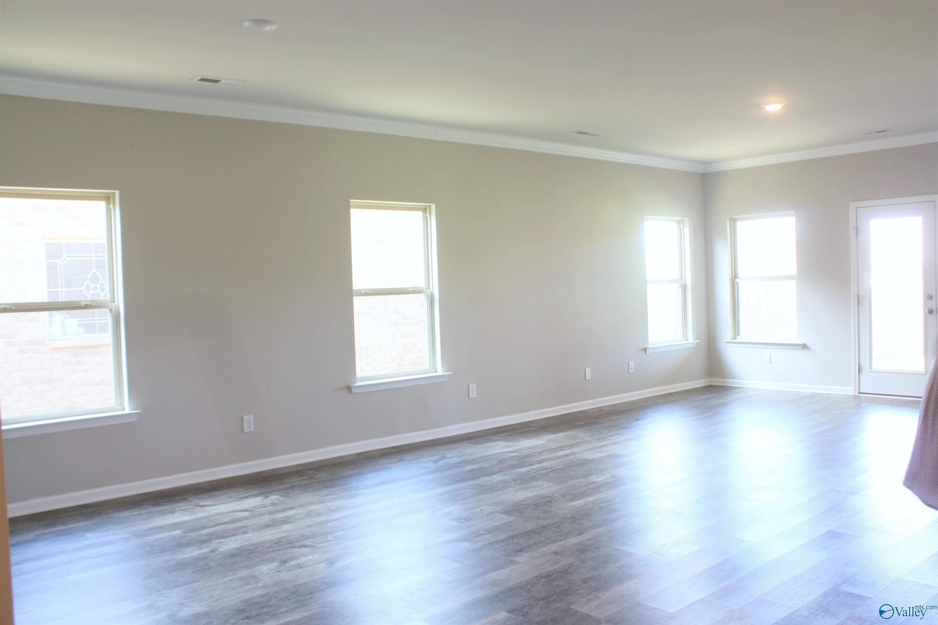 14709 Norfleet Drive, Athens, Alabama image 9