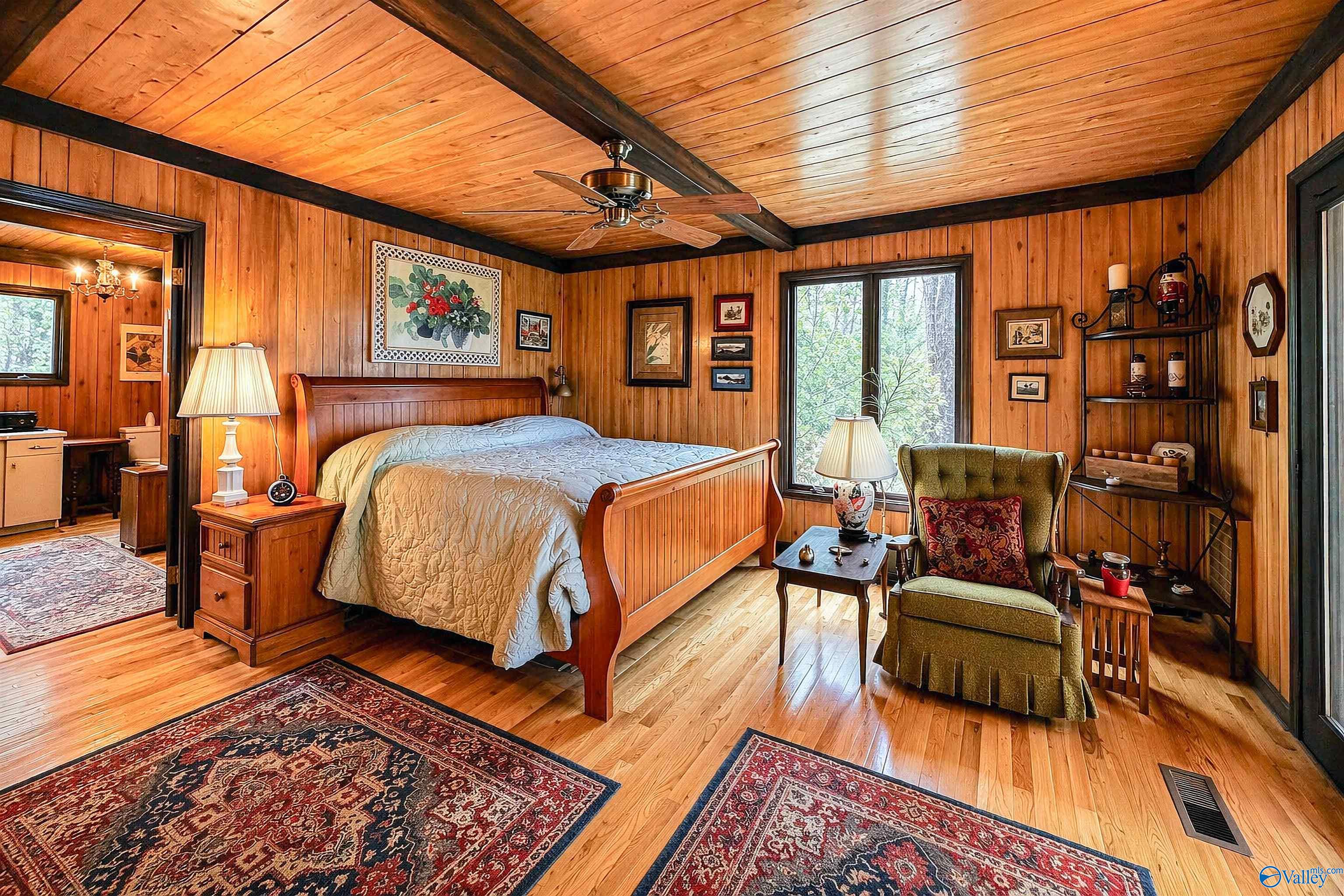 Mentone, Alabama, 35984, United States, 3 Bedrooms Bedrooms, ,3 BathroomsBathrooms,Residential,Active,2034666