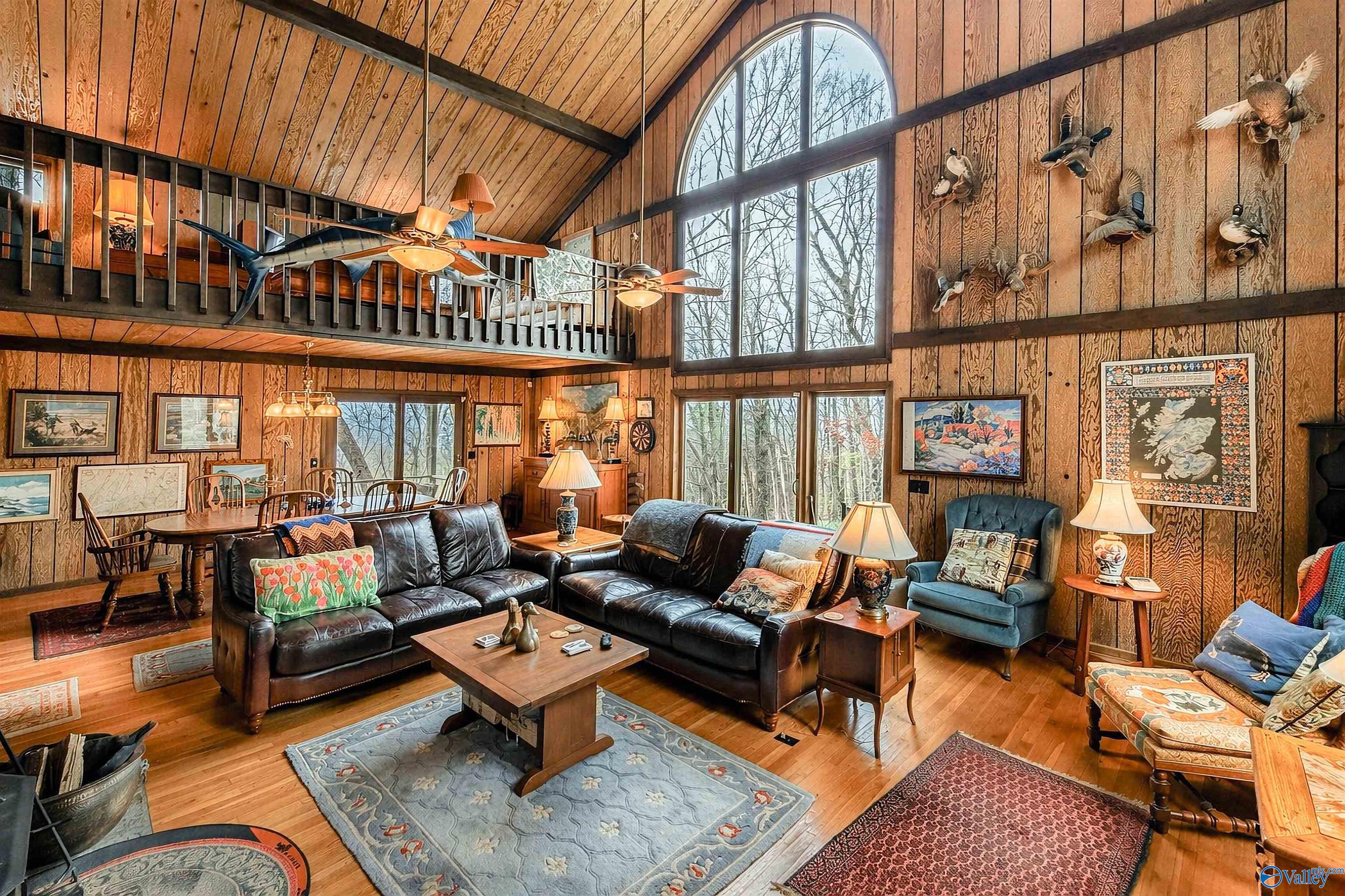 Mentone, Alabama, 35984, United States, 3 Bedrooms Bedrooms, ,3 BathroomsBathrooms,Residential,Active,2034666