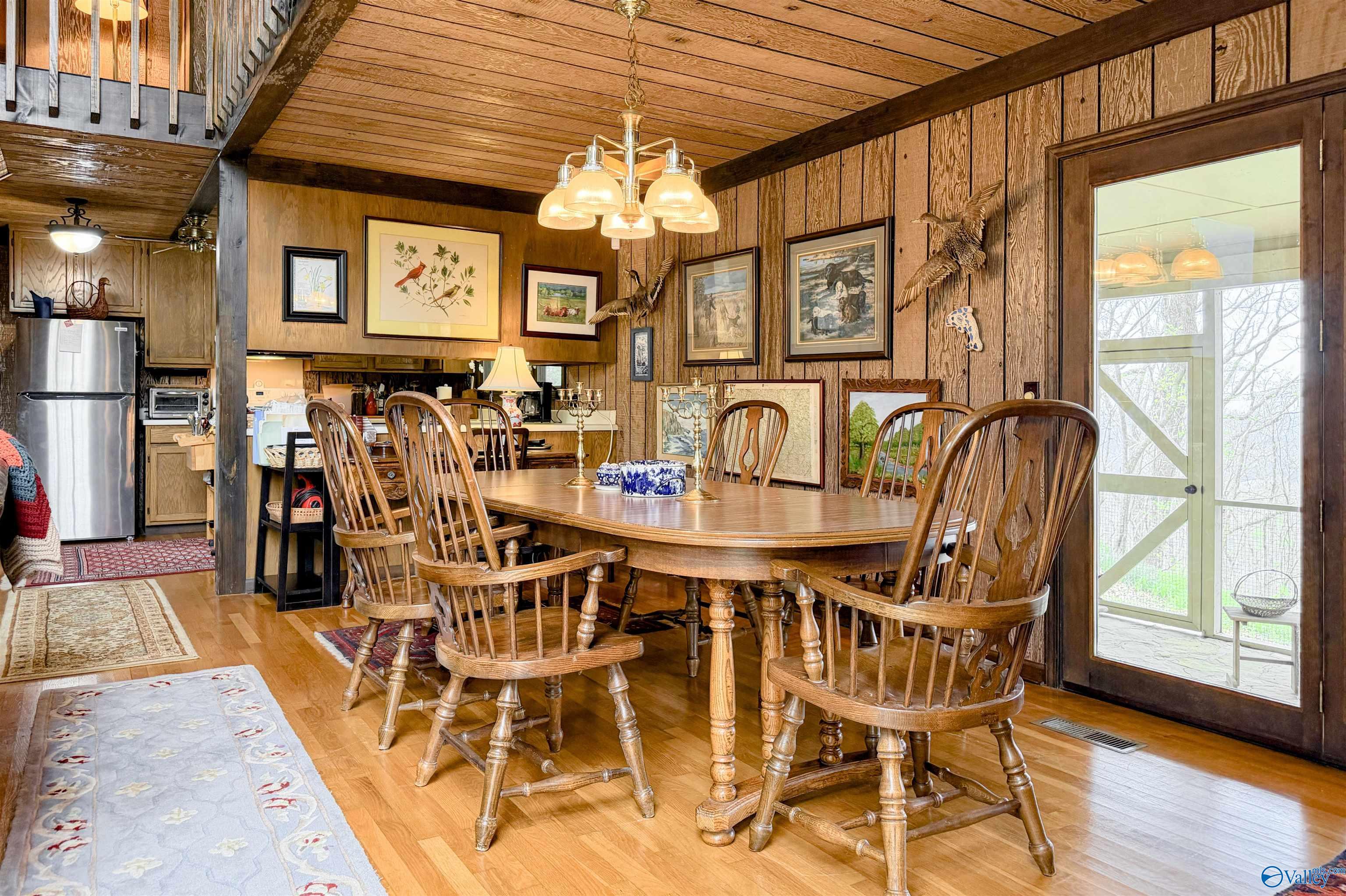Mentone, Alabama, 35984, United States, 3 Bedrooms Bedrooms, ,3 BathroomsBathrooms,Residential,Active,2034666