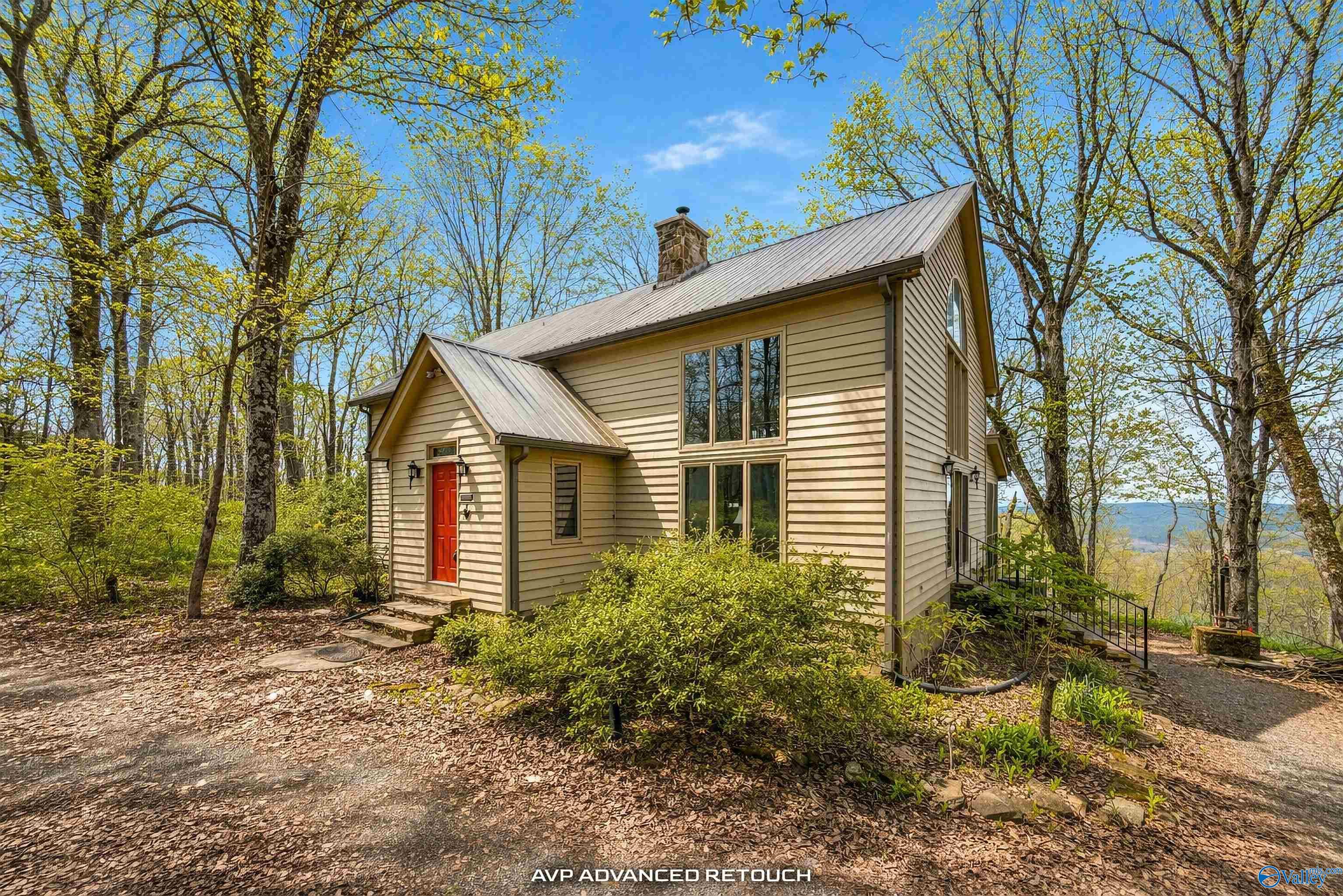 Mentone, Alabama, 35984, United States, 3 Bedrooms Bedrooms, ,3 BathroomsBathrooms,Residential,Active,2034666
