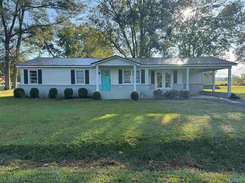 Homes For Sale - 1042 Oakland Drive<br/> Etowah County, Gadsden, AL 35901