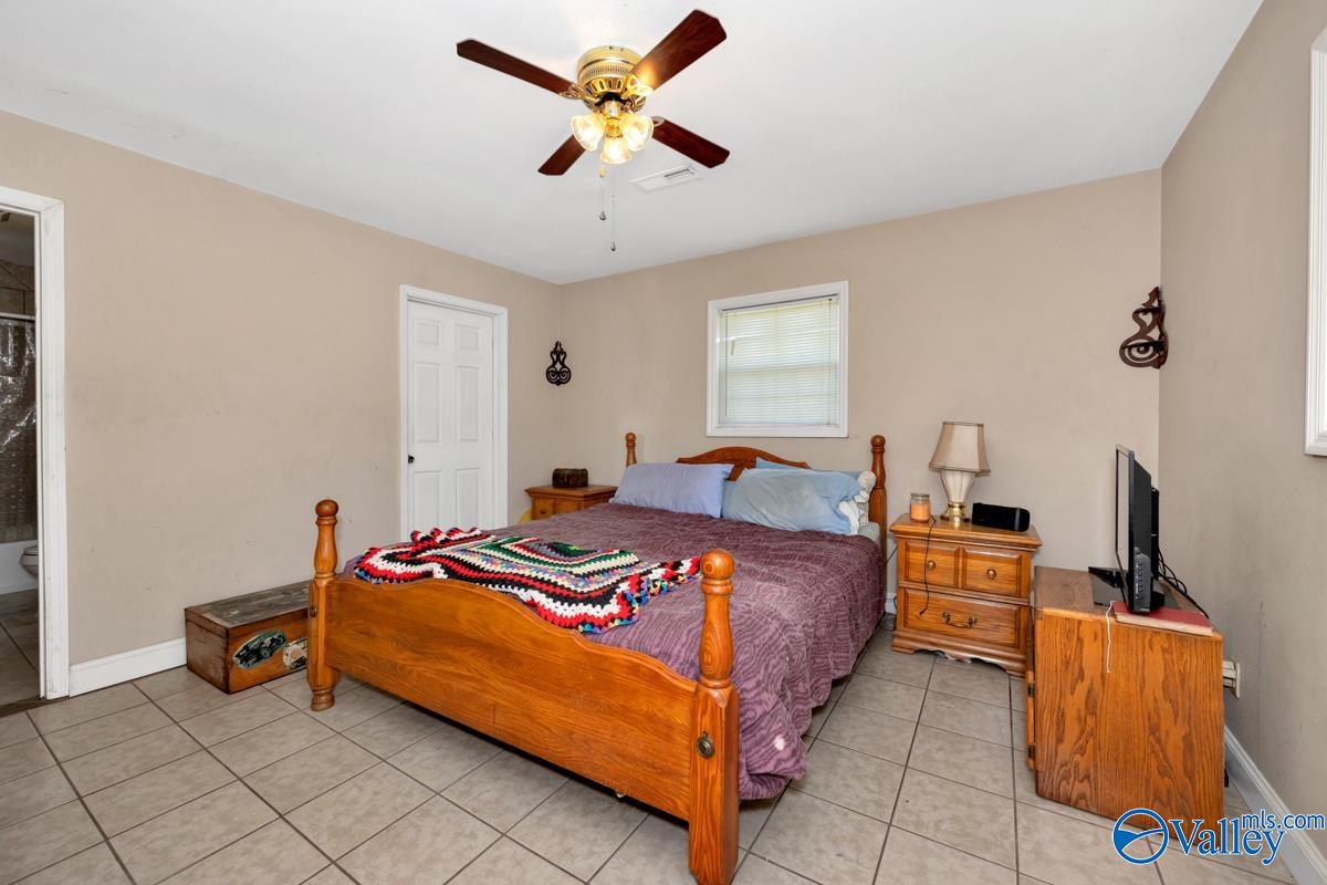 22136 Shipley Hollow Road, Elkmont, Alabama image 16