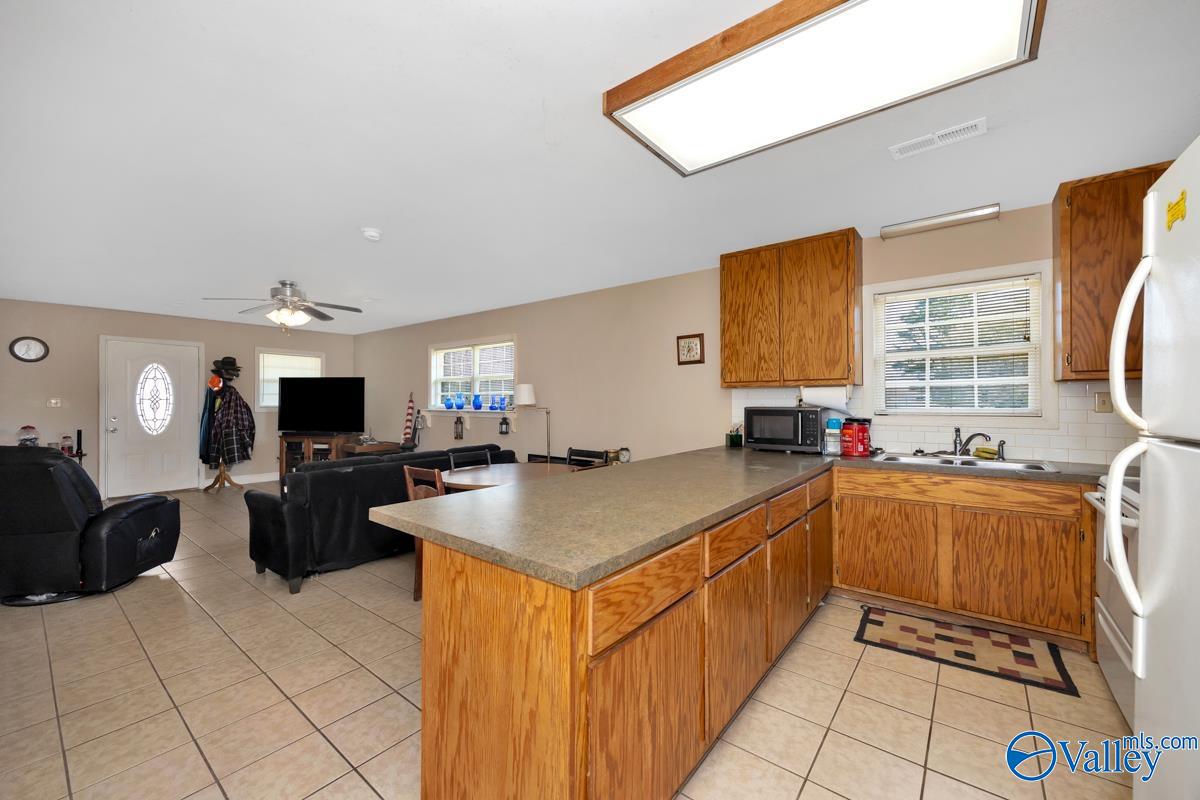 22136 Shipley Hollow Road, Elkmont, Alabama image 14