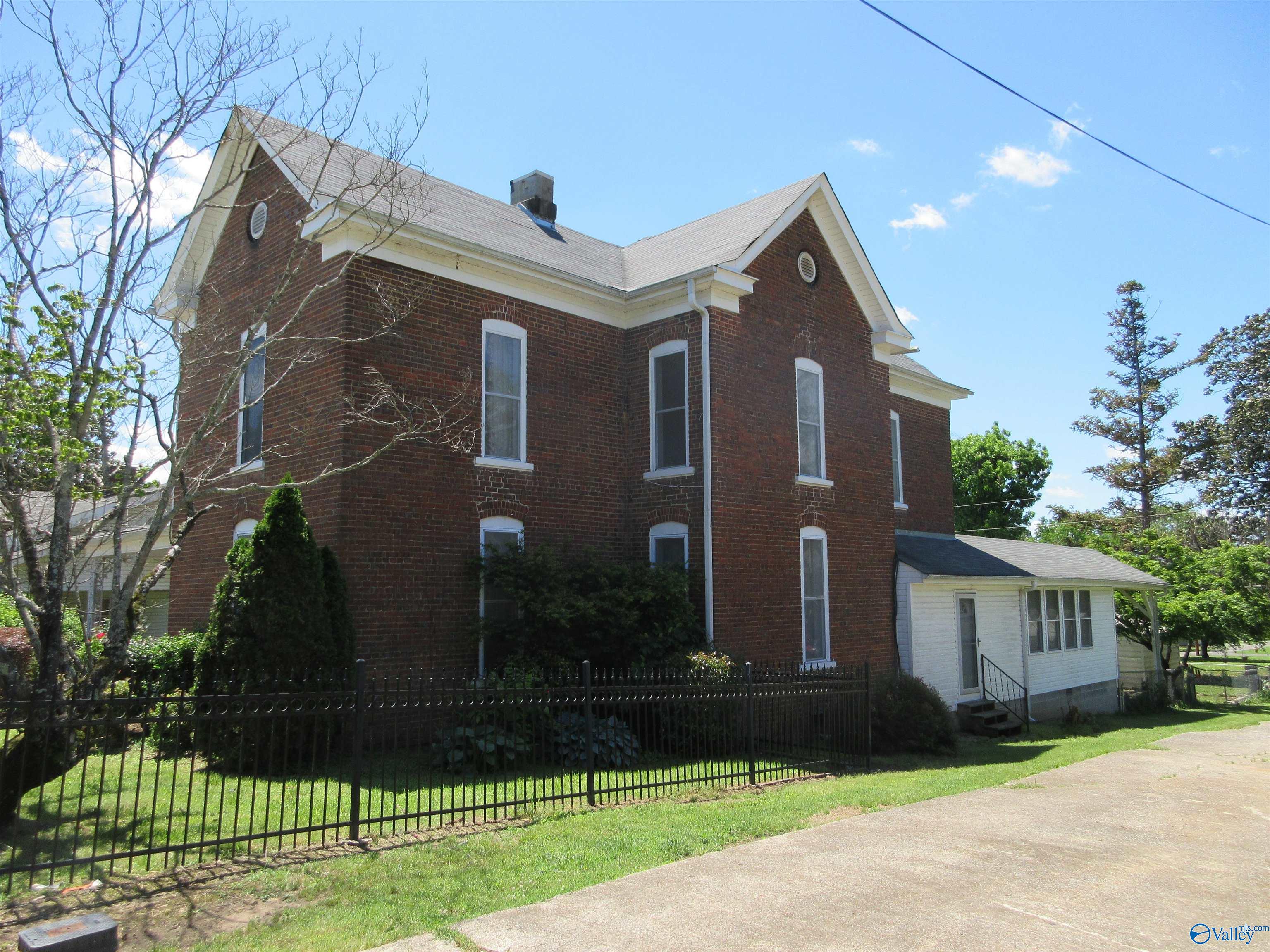 104 Myrtle Place, Stevenson, Alabama image 4