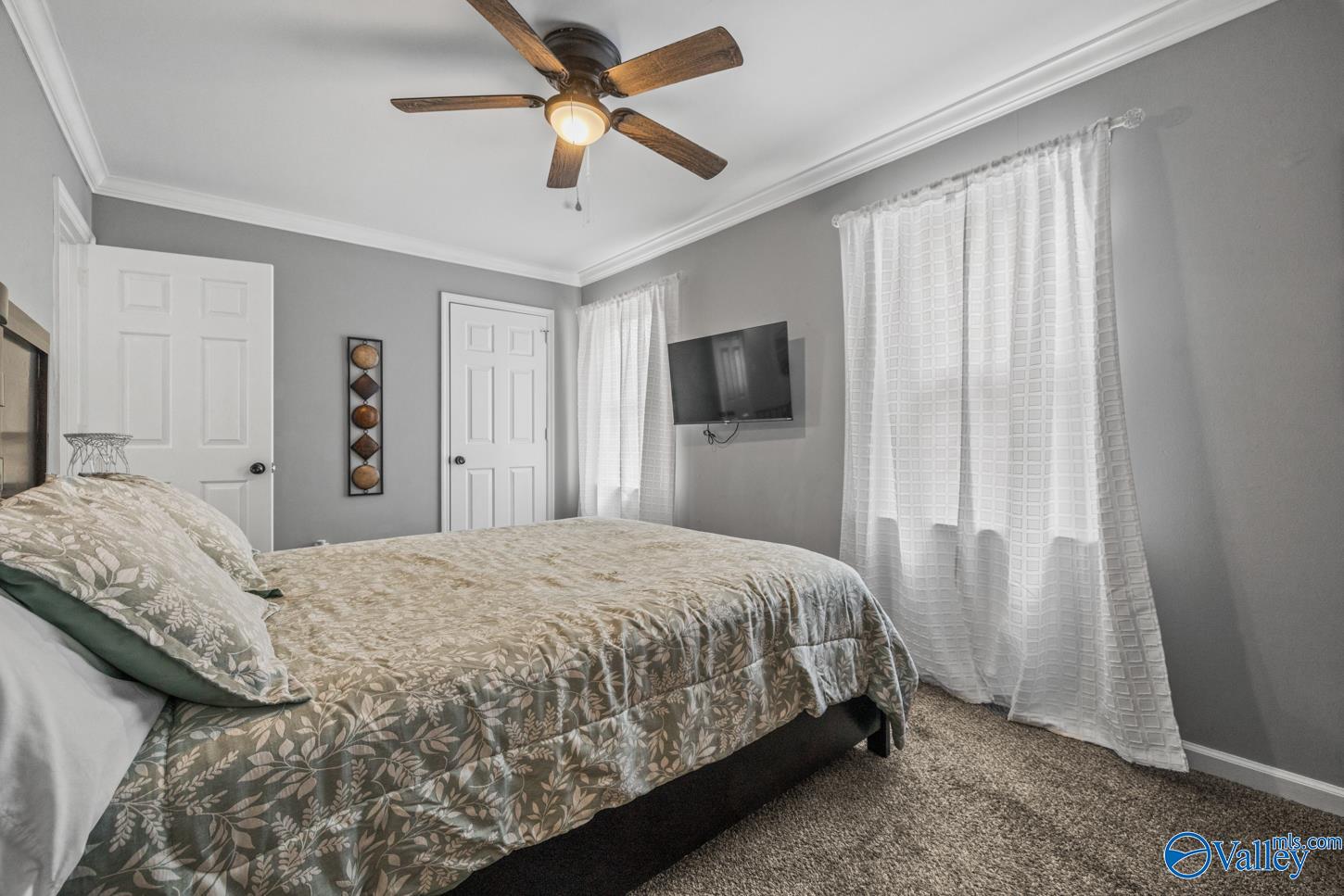 2823 Wynterhall Road, Huntsville, Alabama image 32