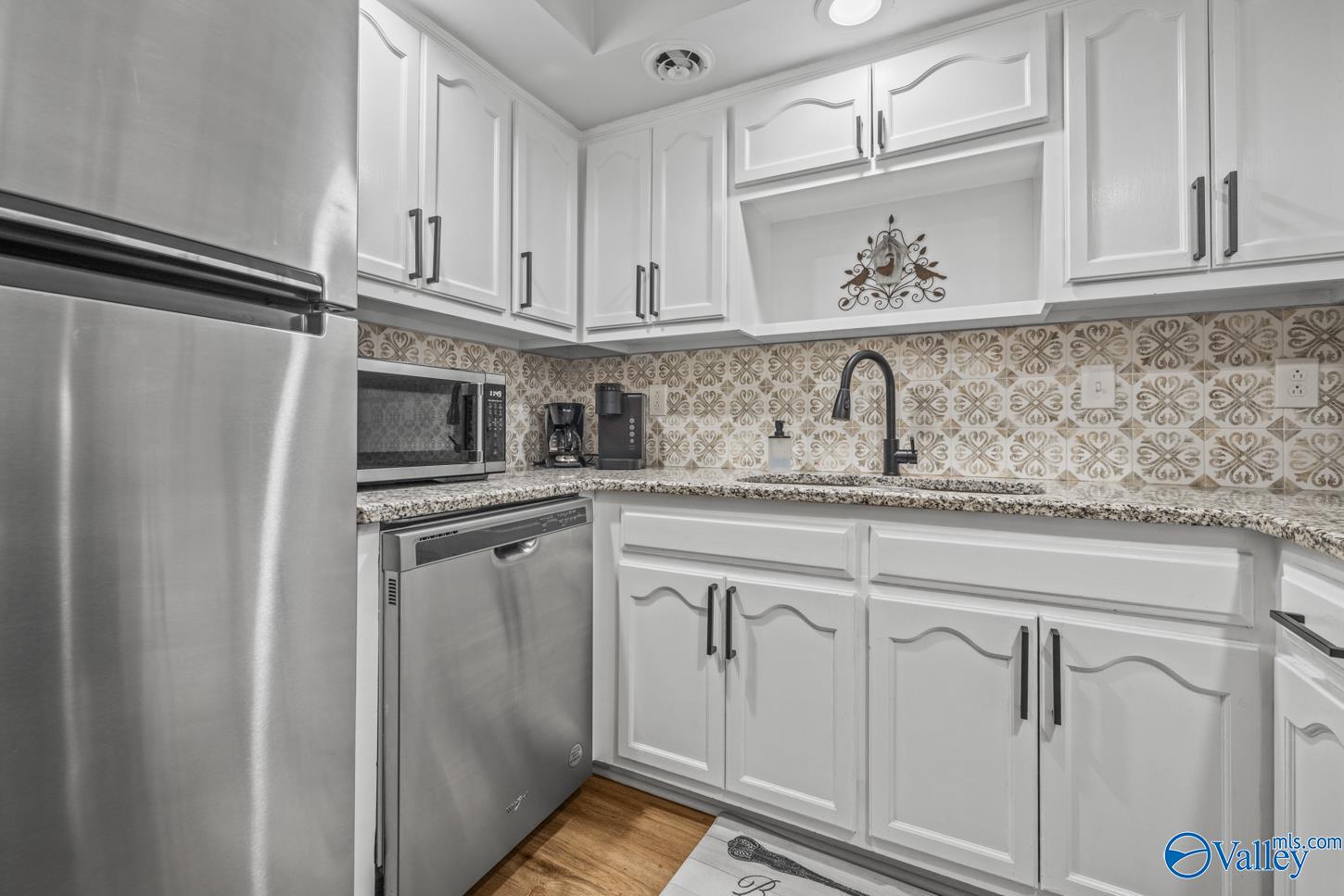 2823 Wynterhall Road, Huntsville, Alabama image 20