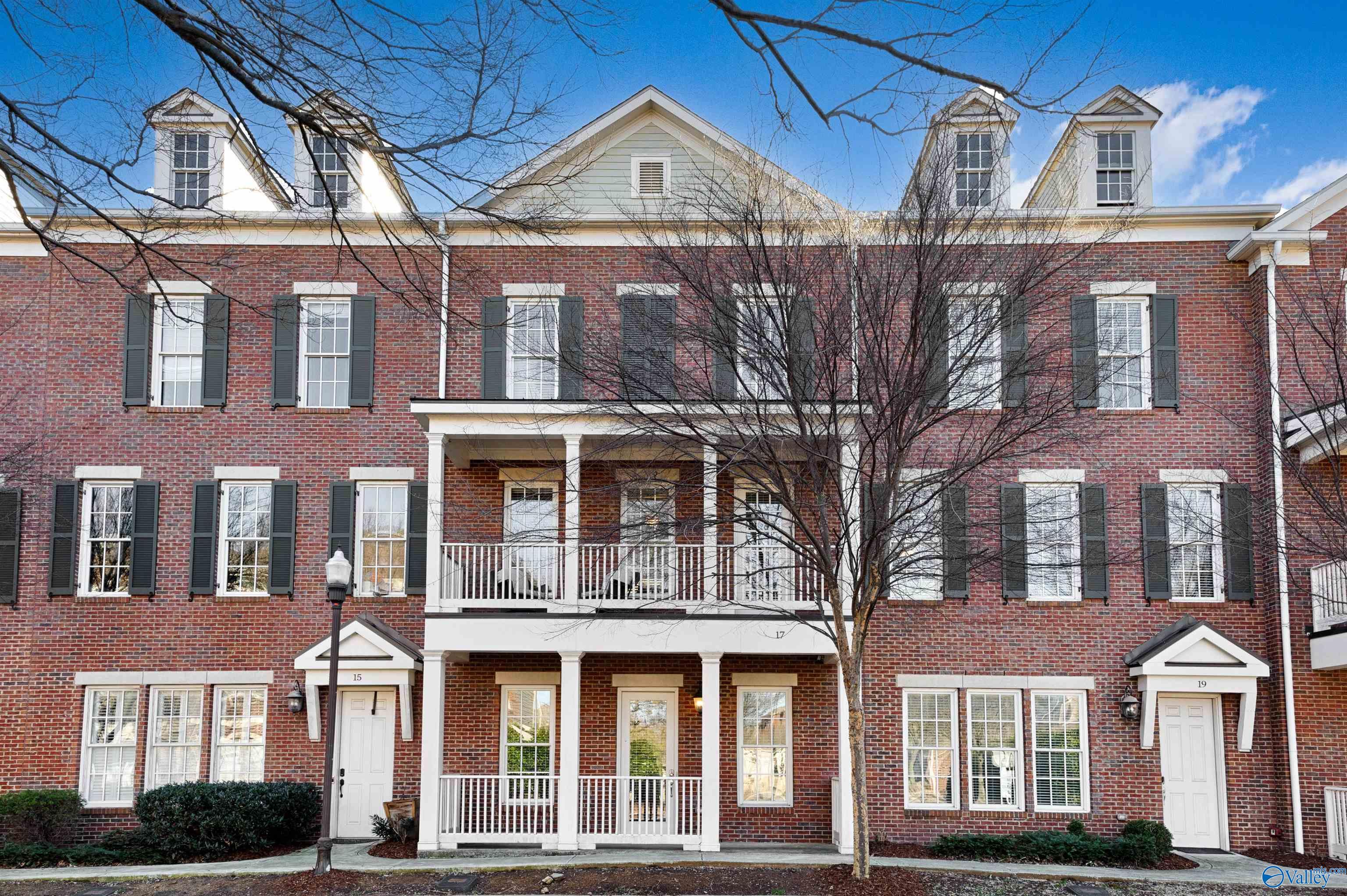 17 Biltmore Drive, Huntsville, Alabama image 2