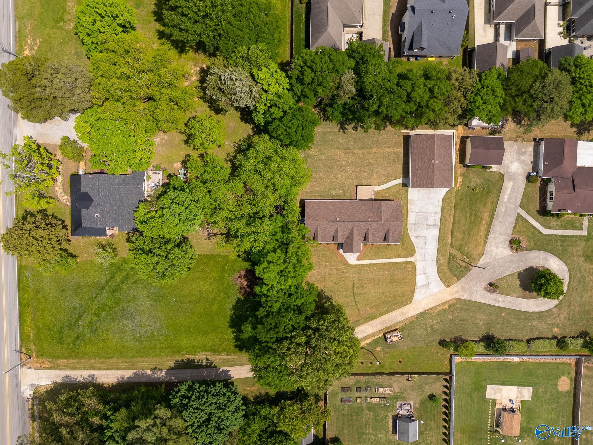 312 SE Caldwell Lane, Owens Cross Roads, Alabama image 33