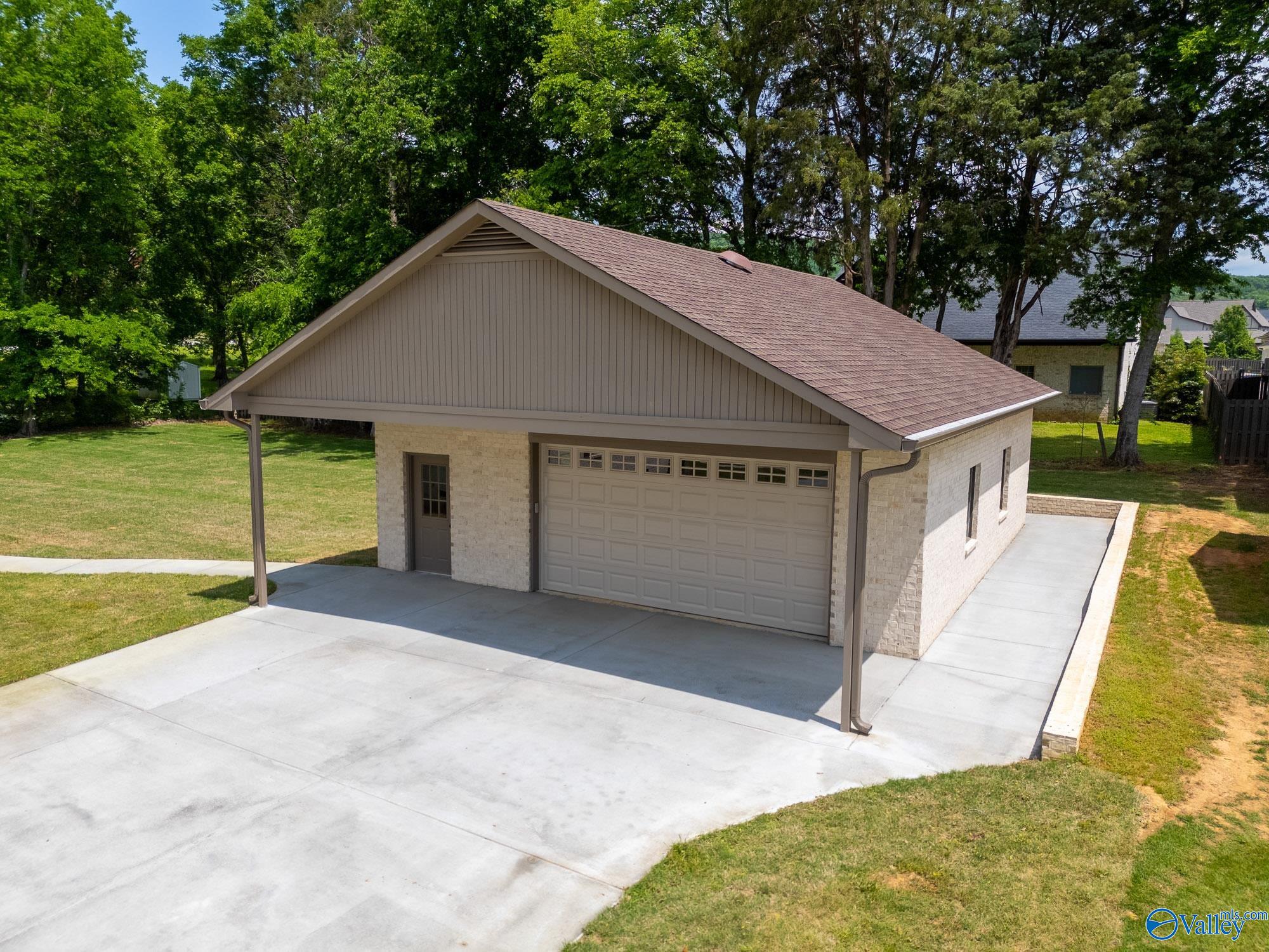 312 SE Caldwell Lane, Owens Cross Roads, Alabama image 25