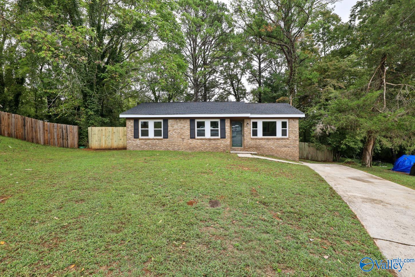 2813 Chrenshaw Drive, Huntsville, Alabama image 1