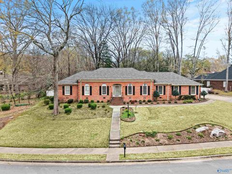 Photo of 4822 Cove Creek Drive SE, Brownsboro, AL 35741 (MLS # 21912901)