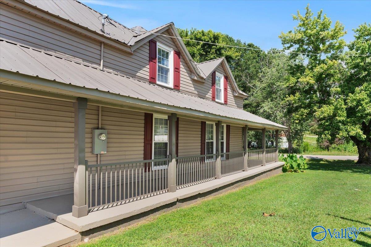 624 Steele Lane
