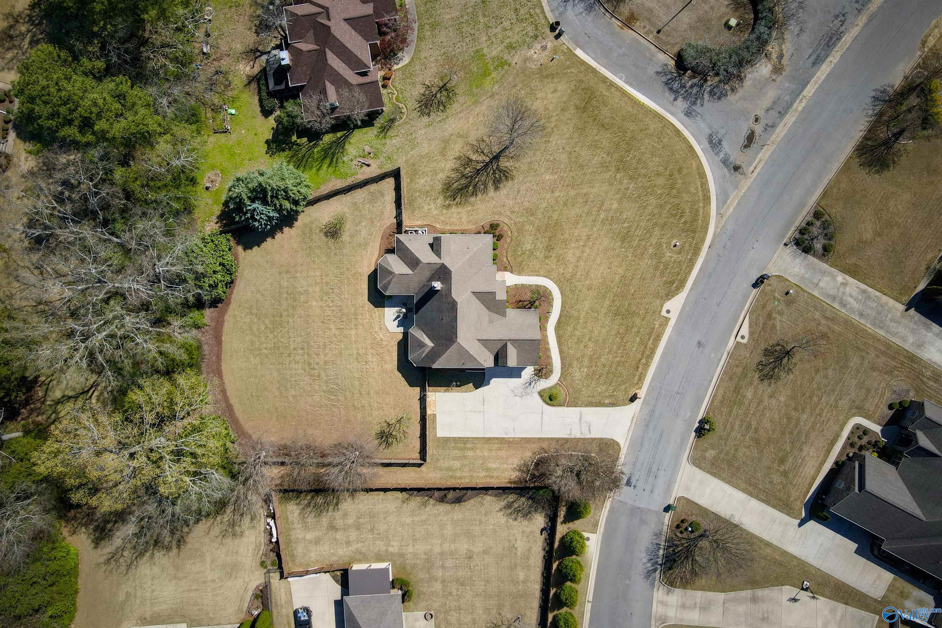 2702 Summerwind Drive, Decatur, Alabama image 41