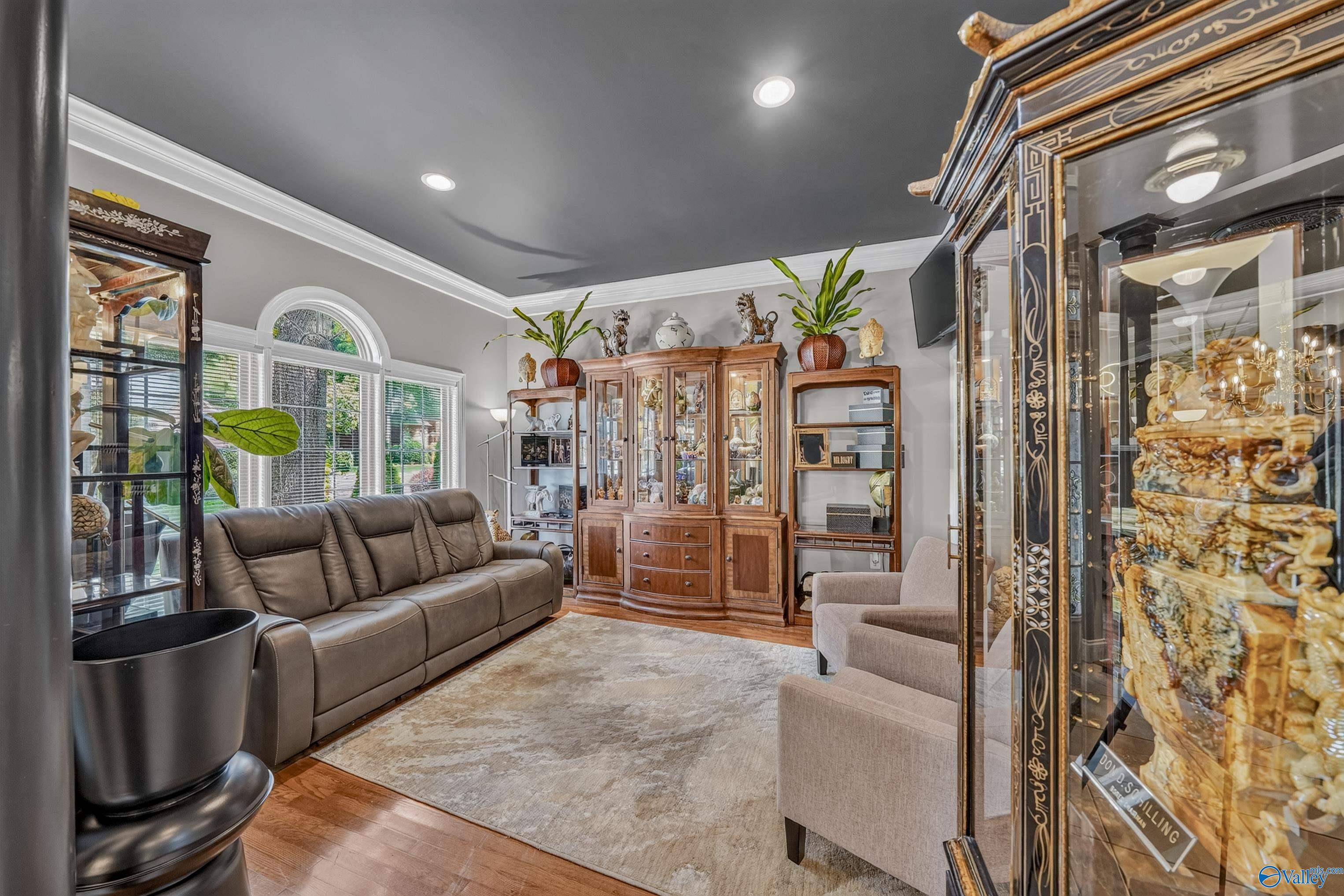 200 Hidden Valley Way