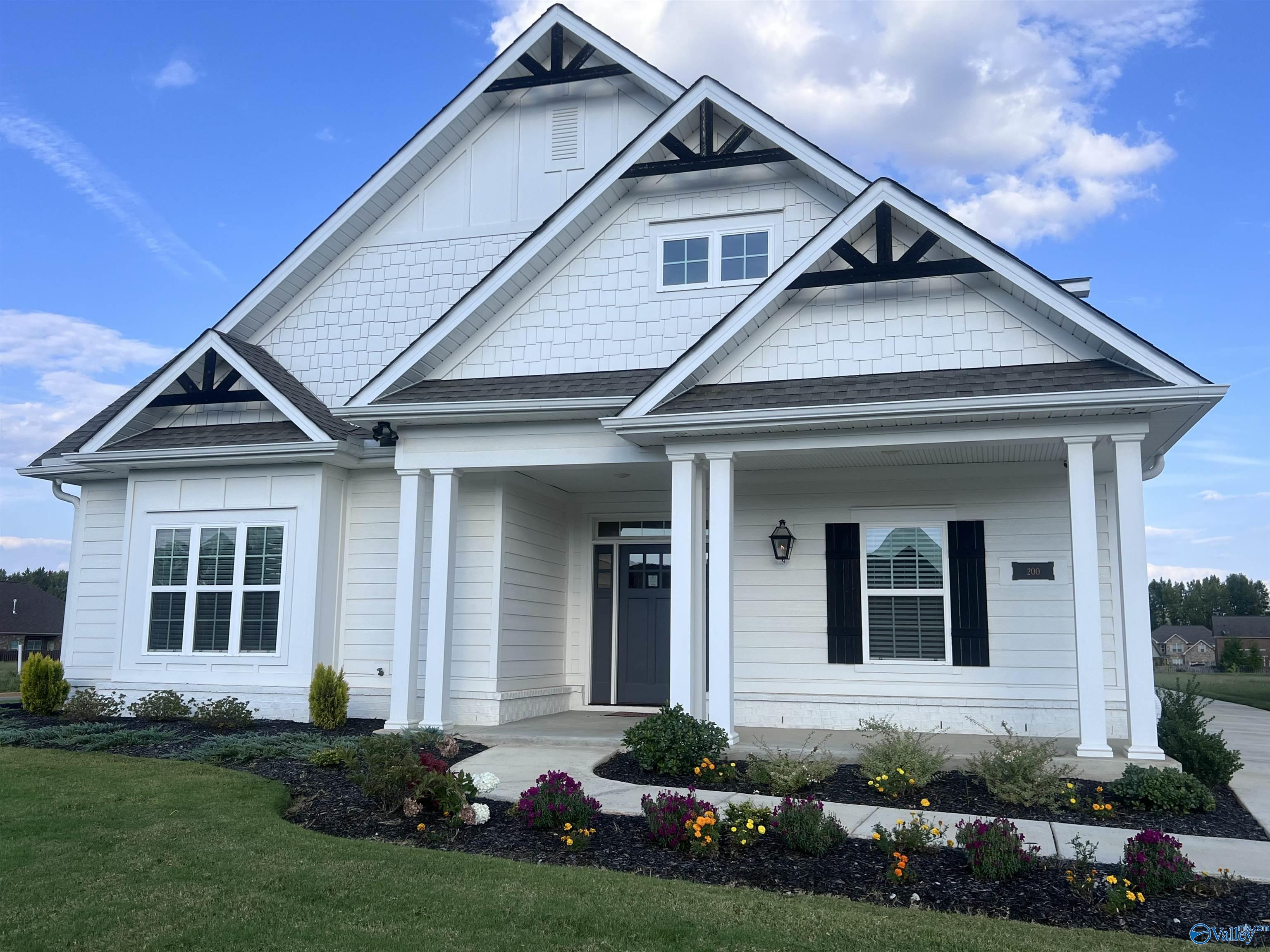 200 Midvale Circle, Harvest, Alabama image 1