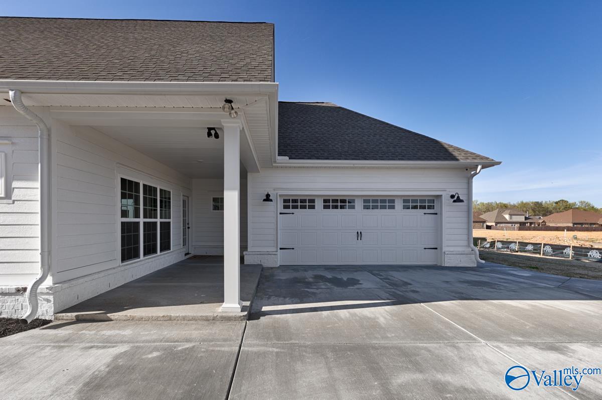 200 Midvale Circle, Harvest, Alabama image 3