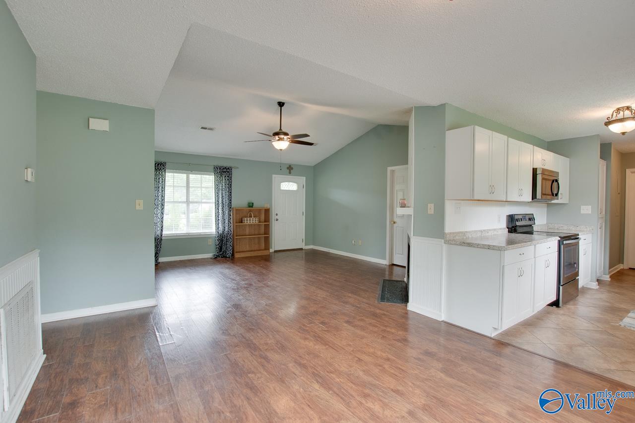 1789 Mckee Road, Toney, Alabama image 3