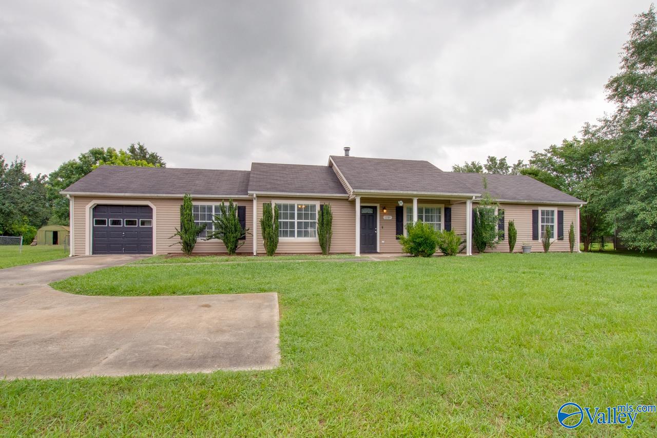 1789 Mckee Road, Toney, Alabama image 1
