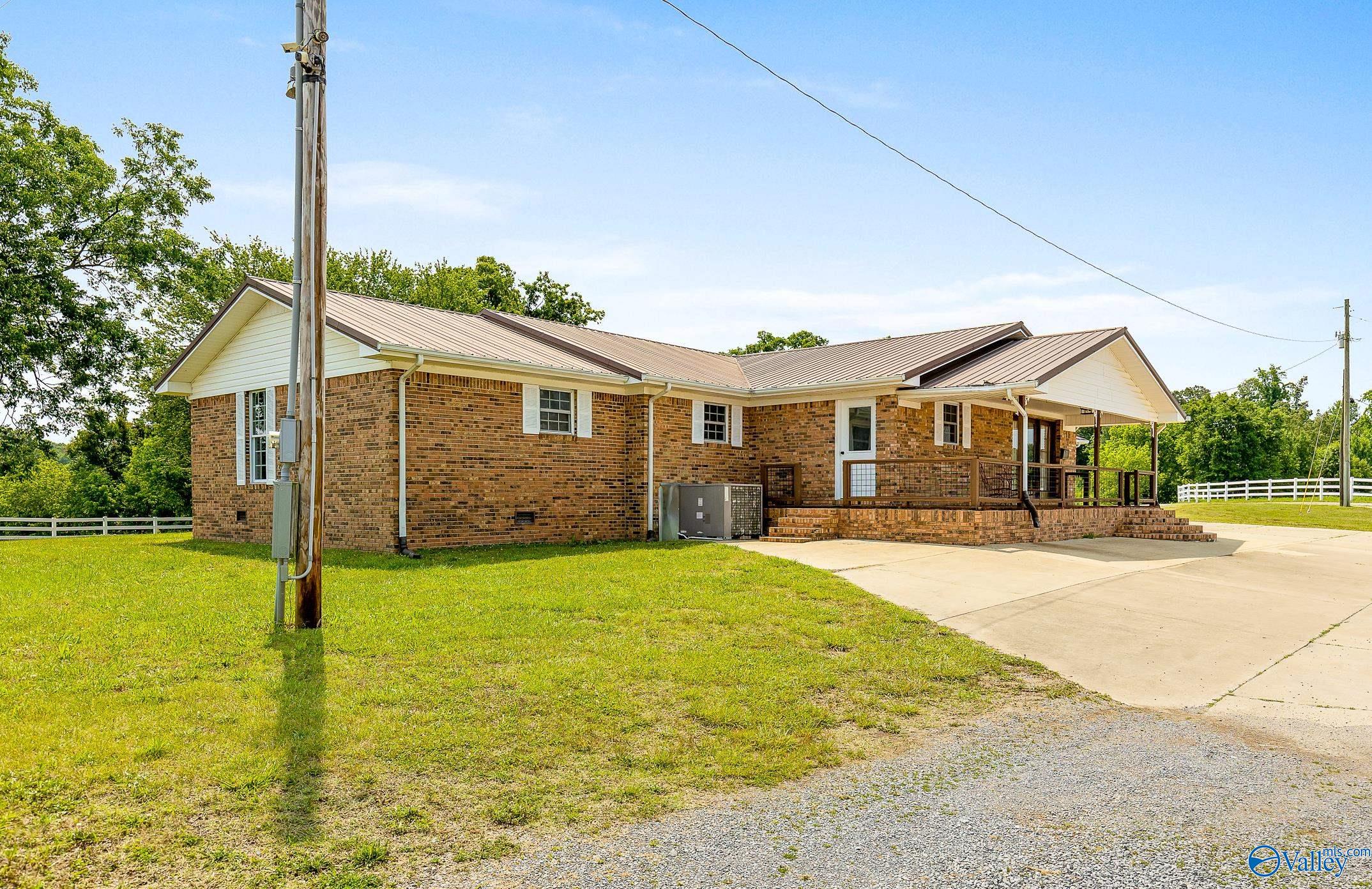 2265 County Road 782, Ider, Alabama image 24