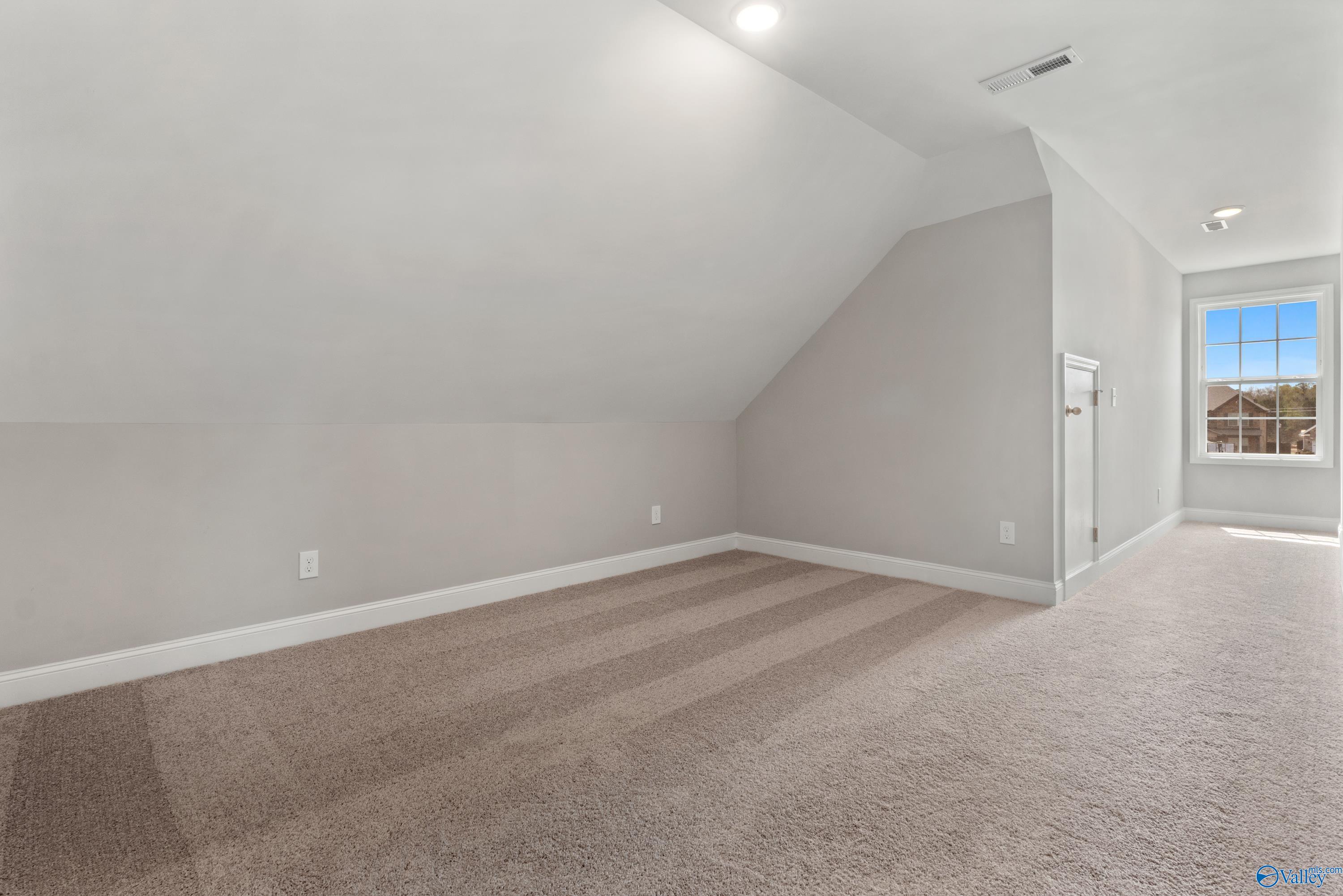 216 White Horse Way, Toney, Alabama image 24