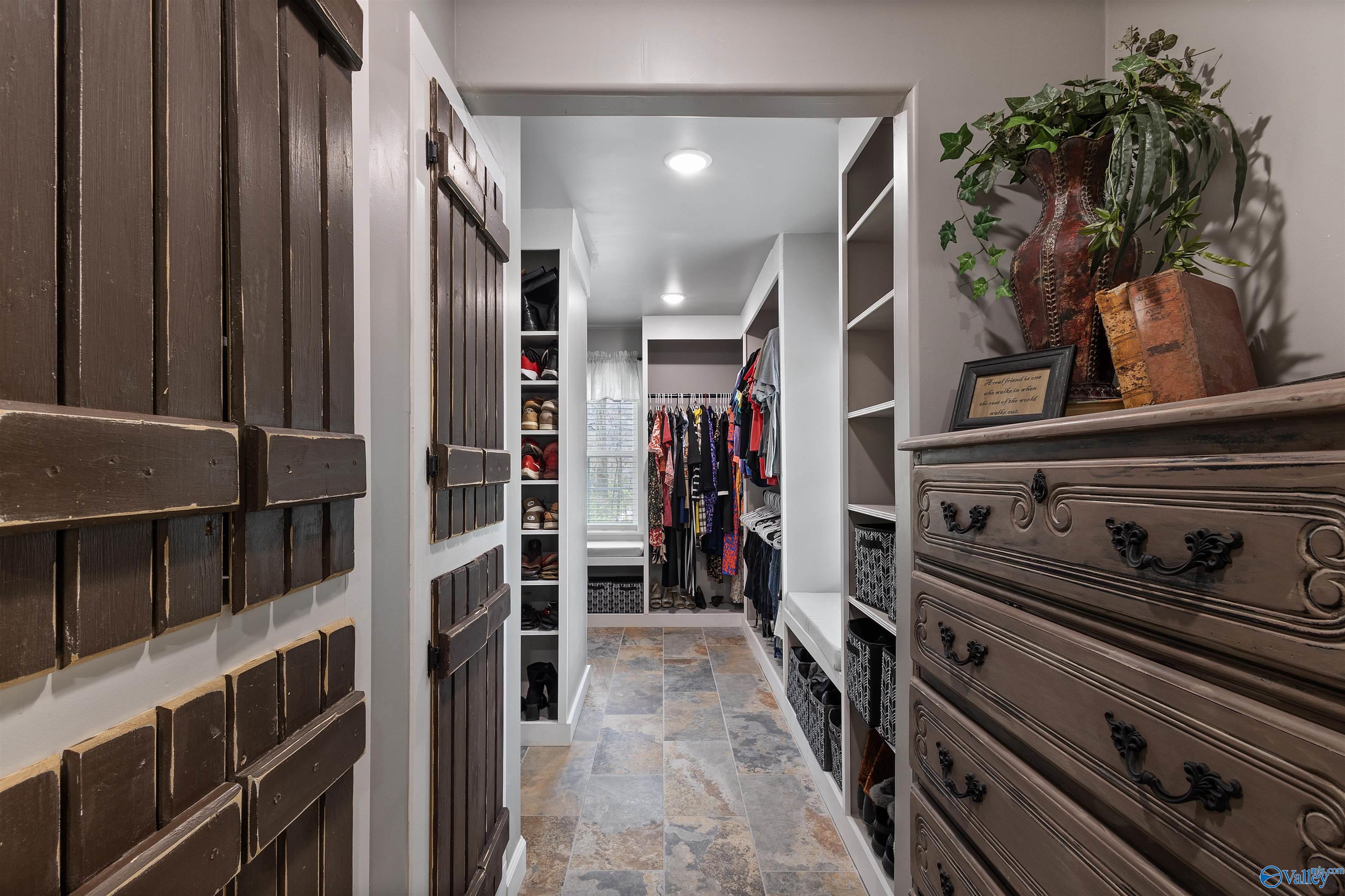2806 Burningtree Mountain Road, Decatur, Alabama image 25