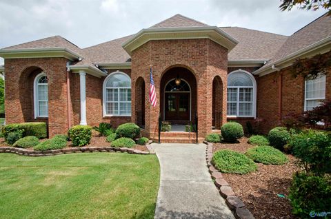 Photo of 12896 Saint Andrew Drive, Athens, AL 35611 (MLS # 21905565)