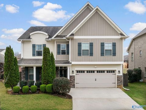 Homes For Sale - 2409 Bell Manor Drive<br/> Huntsville, AL 35803