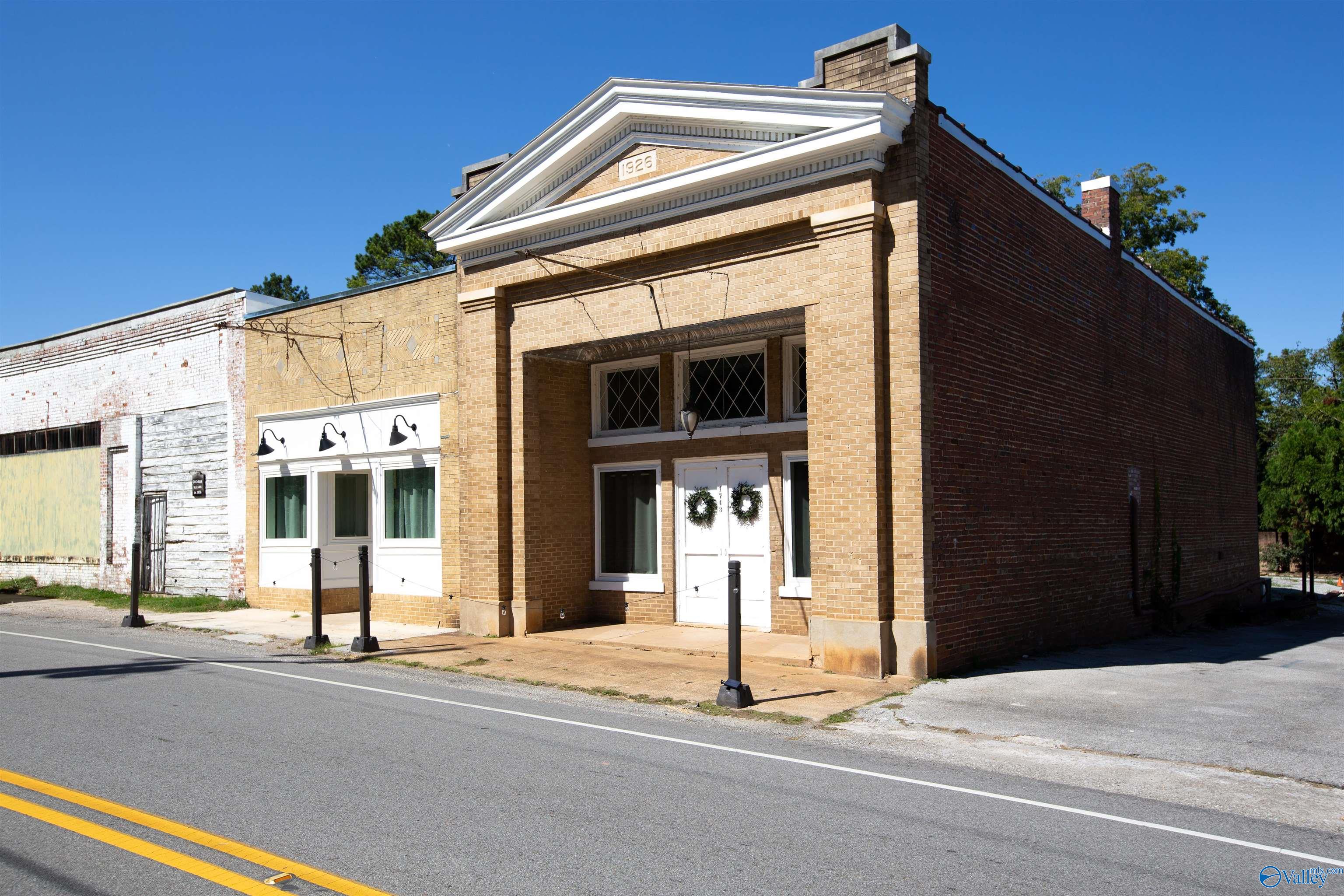 1743 New Market Road, New Market, Alabama image 1