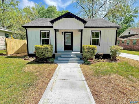 Homes For Sale - 240 S Church Street<br/> Boaz, AL 35957